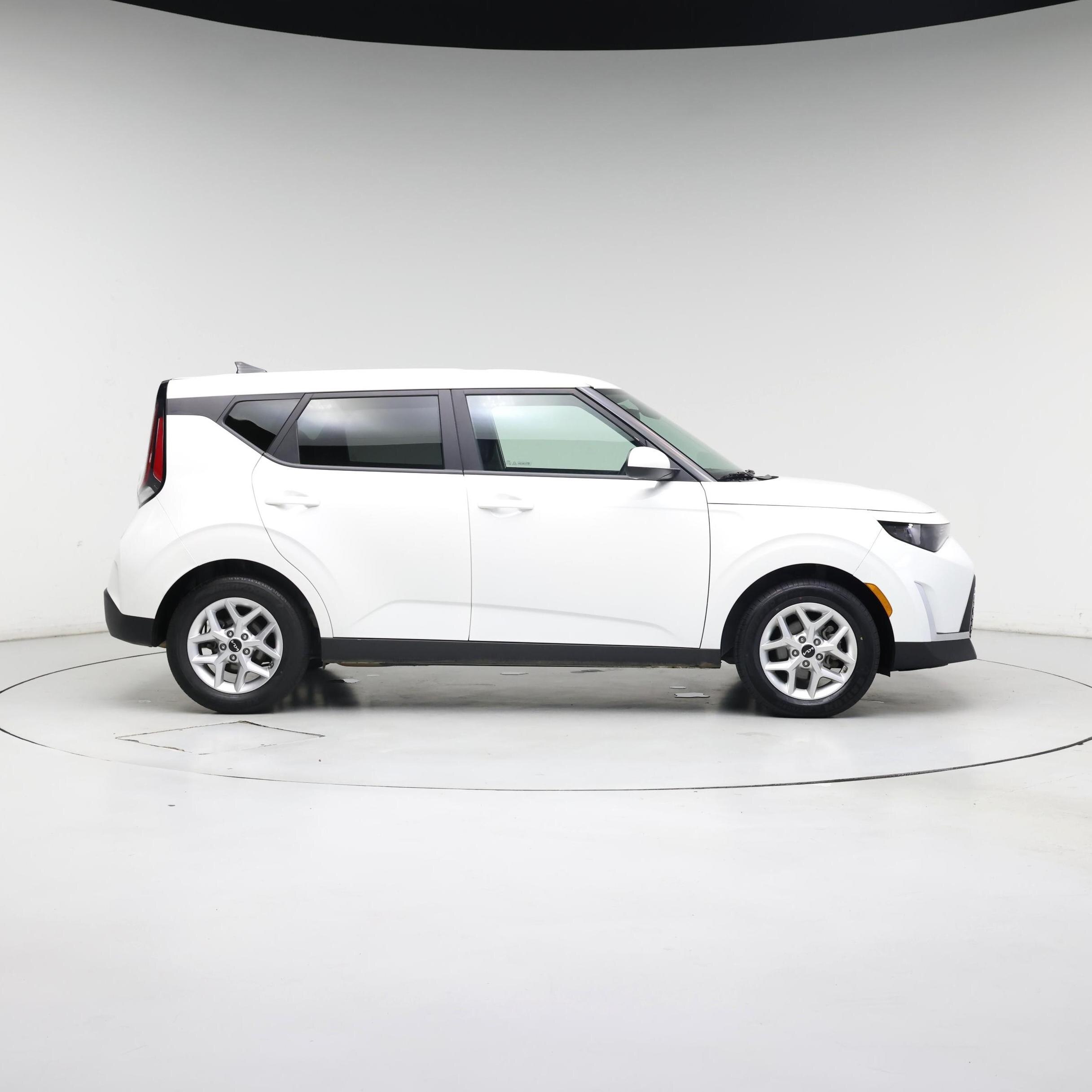 Thumbnail: 2024 Kia Soul - 7