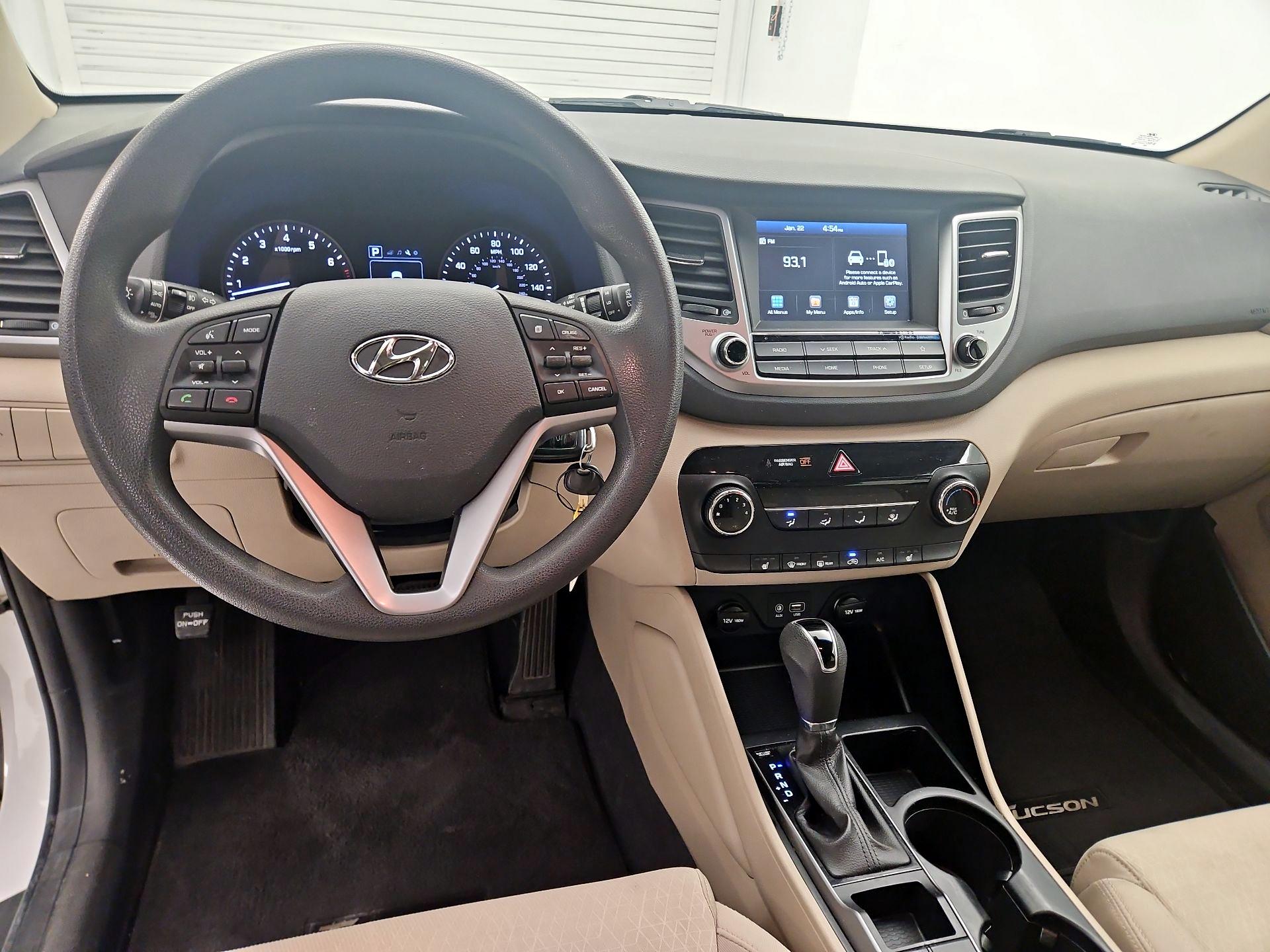 Thumbnail: 2018 Hyundai Tucson - 9