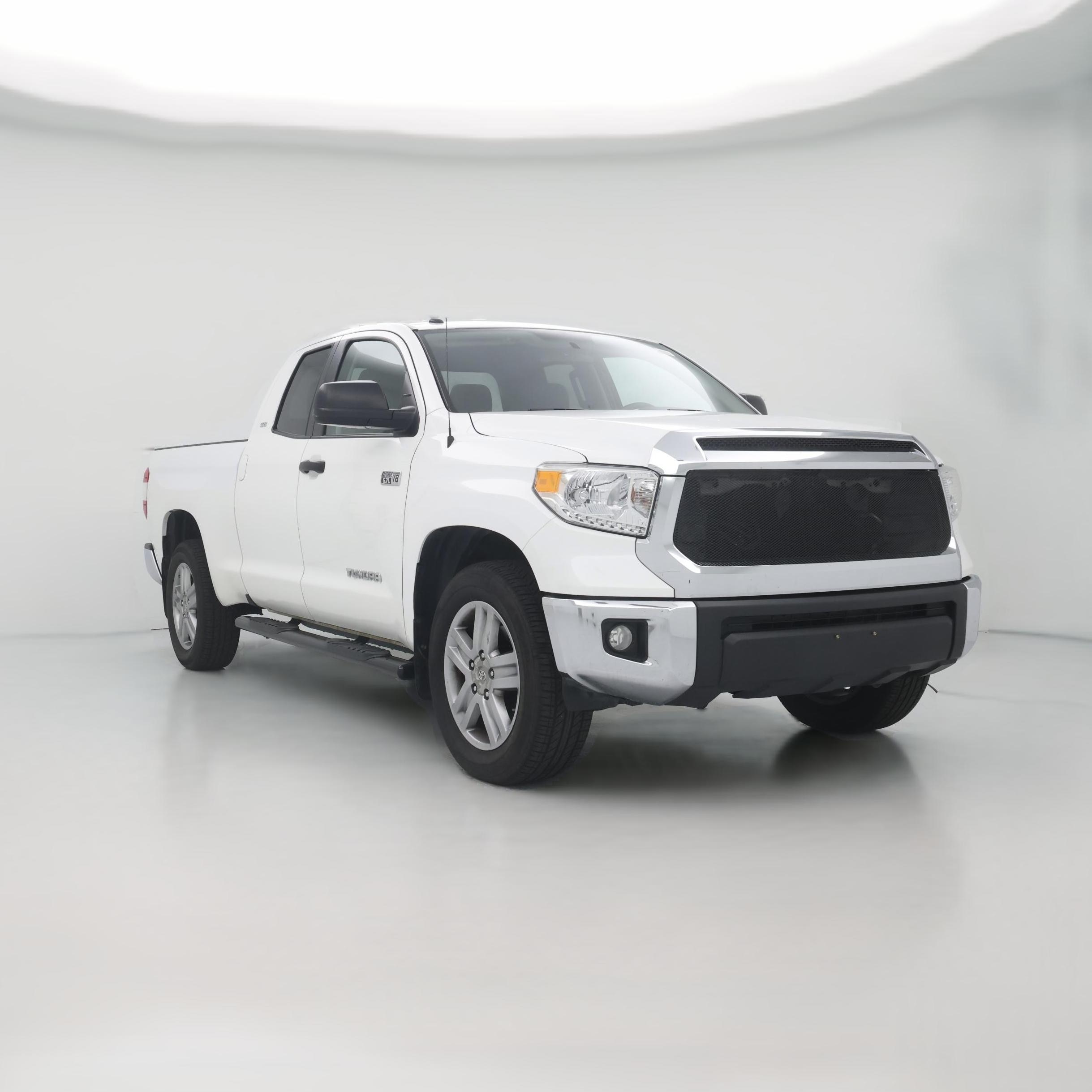 Thumbnail: 2015 Toyota Tundra - 1