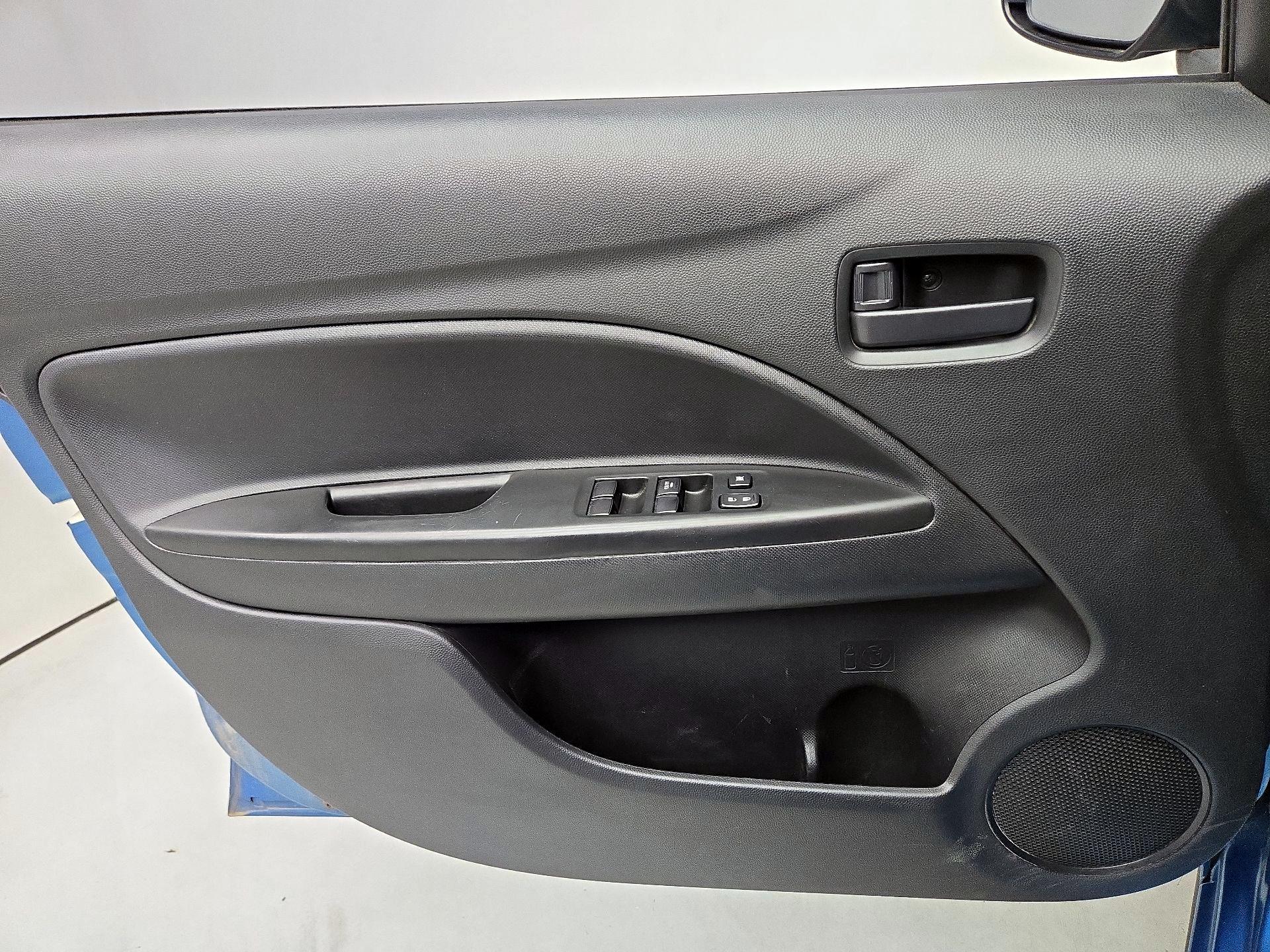 Thumbnail: 2022 Mitsubishi Mirage - 12