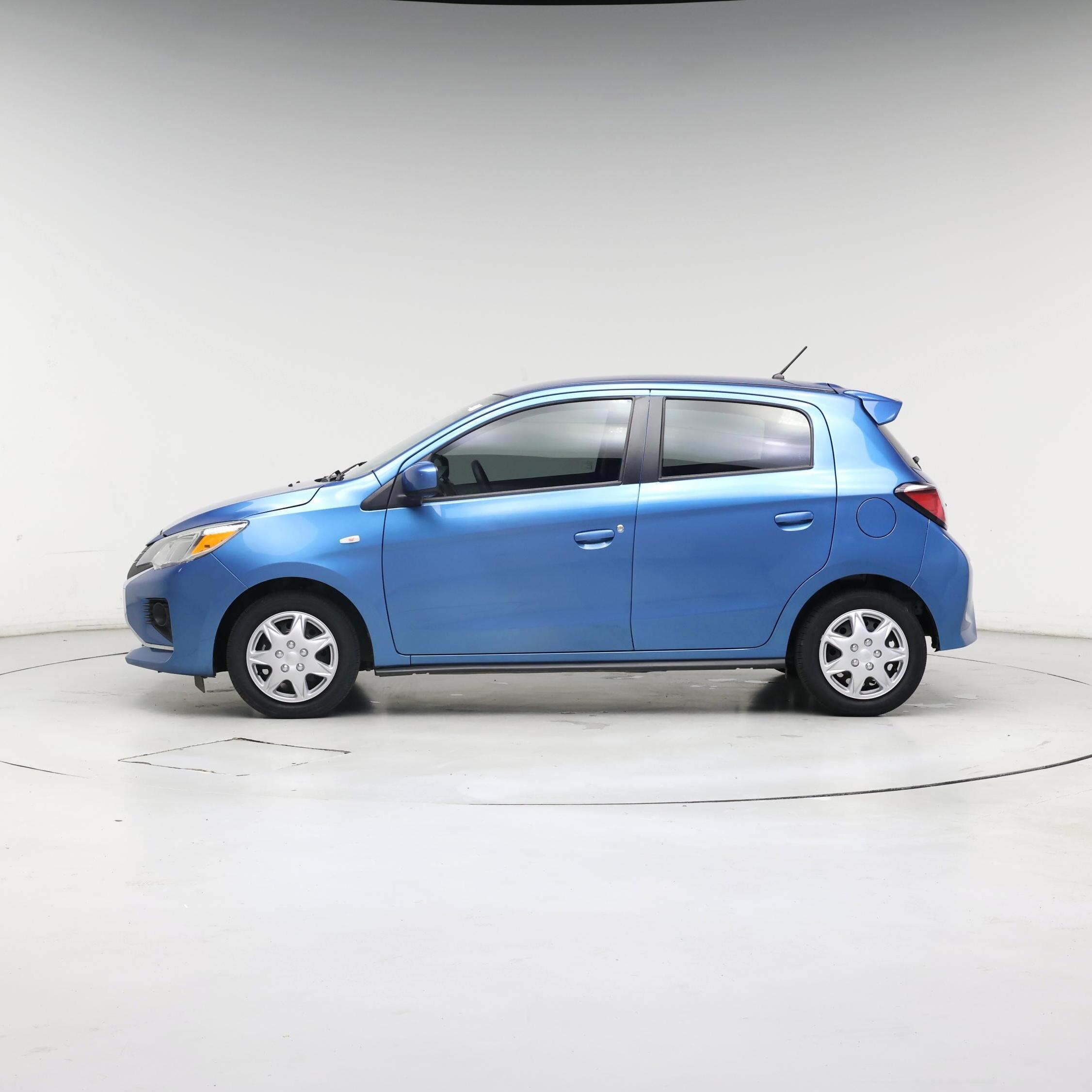 Thumbnail: 2022 Mitsubishi Mirage - 3