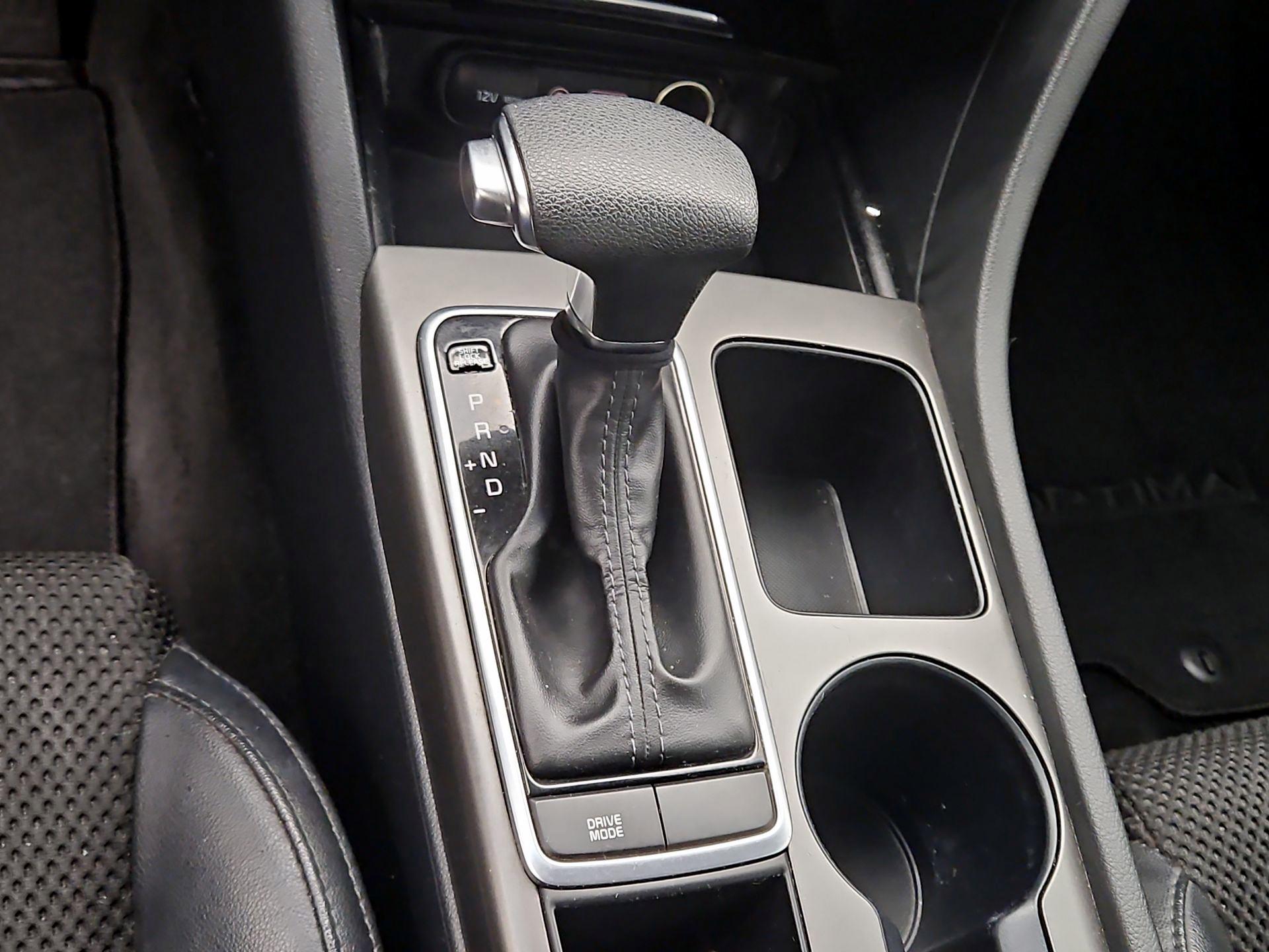 Thumbnail: 2019 Kia Optima - 17