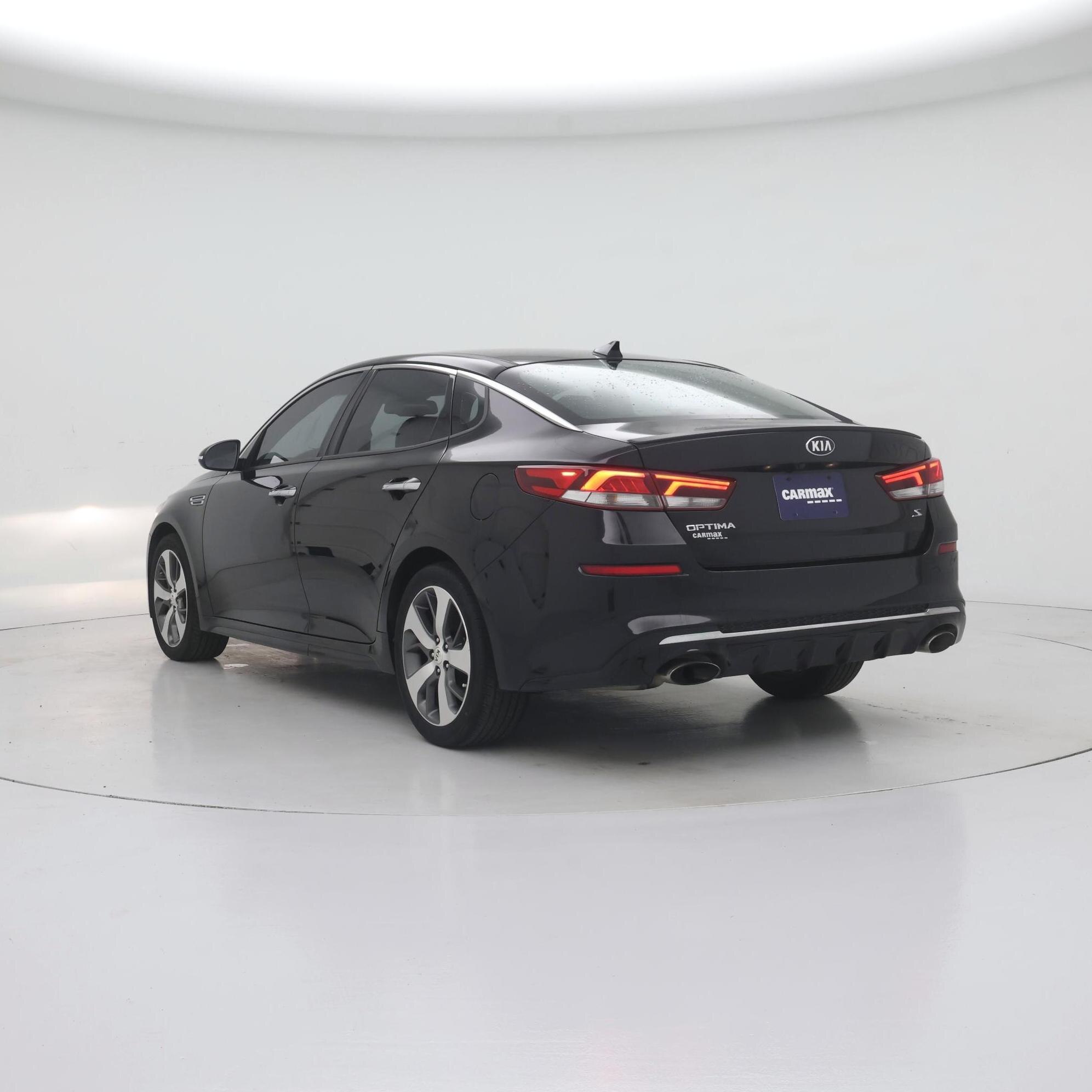 Thumbnail: 2019 Kia Optima - 2