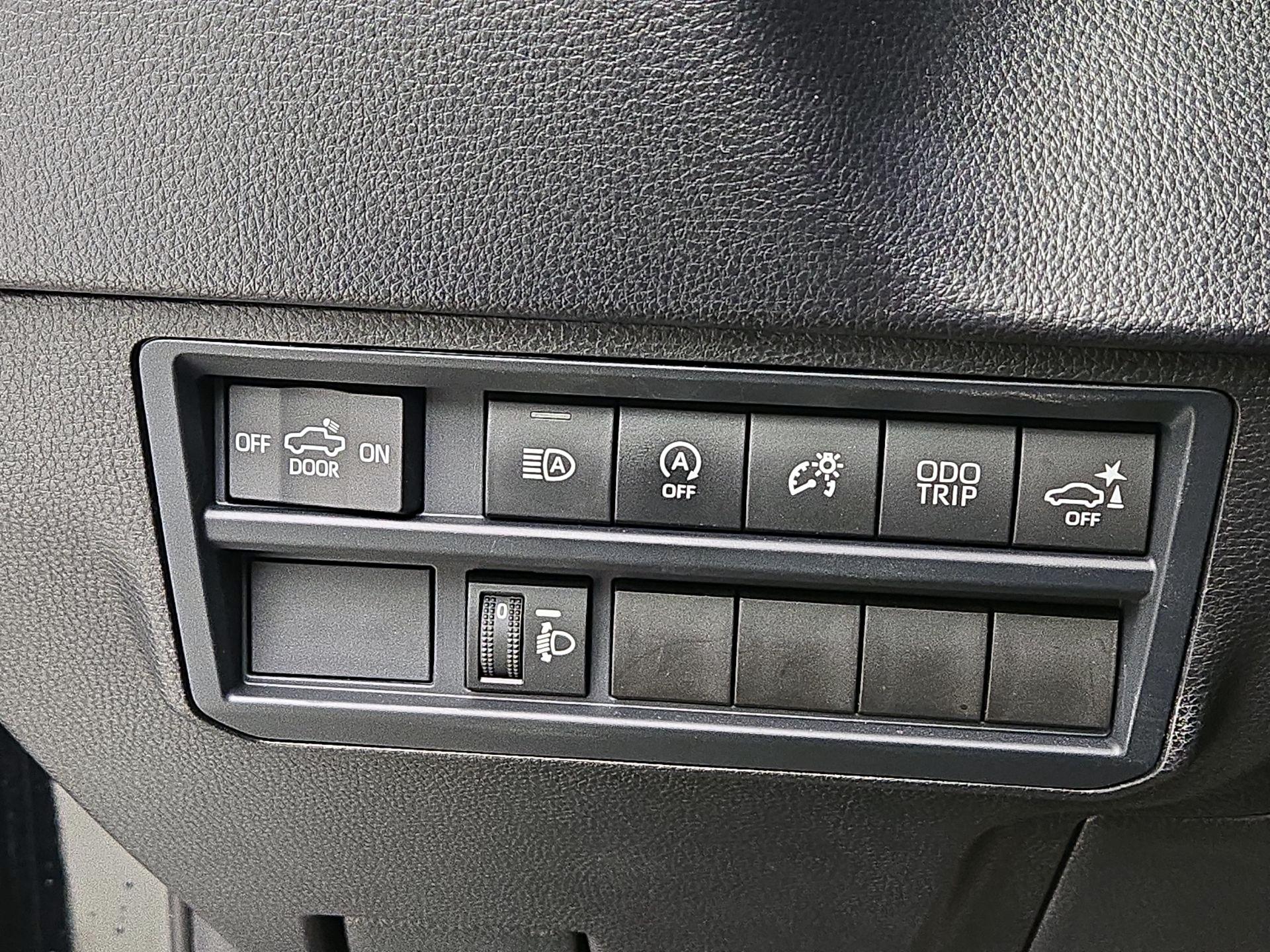 Thumbnail: 2025 Toyota Tundra - 13