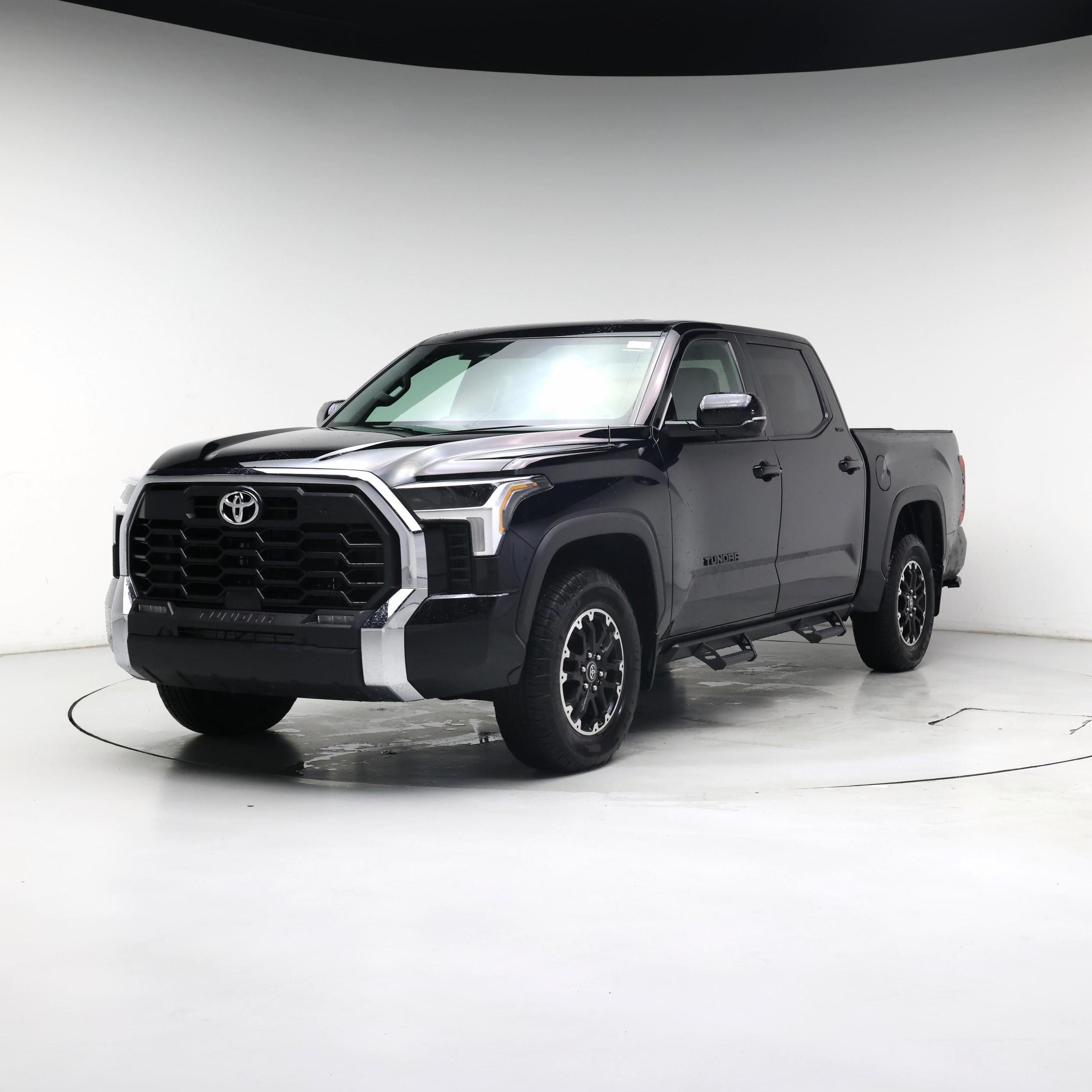 Thumbnail: 2025 Toyota Tundra - 4