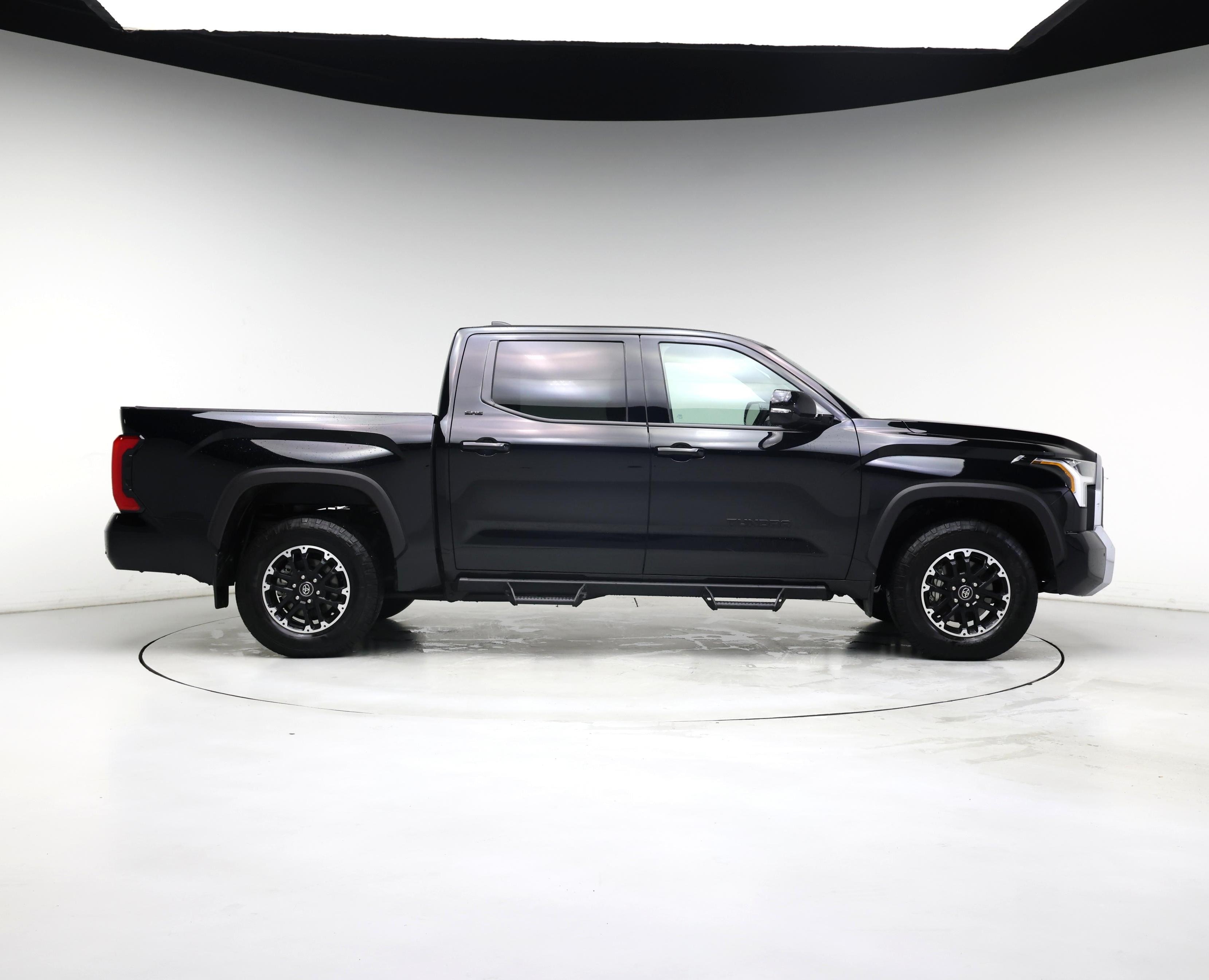 Thumbnail: 2025 Toyota Tundra - 7