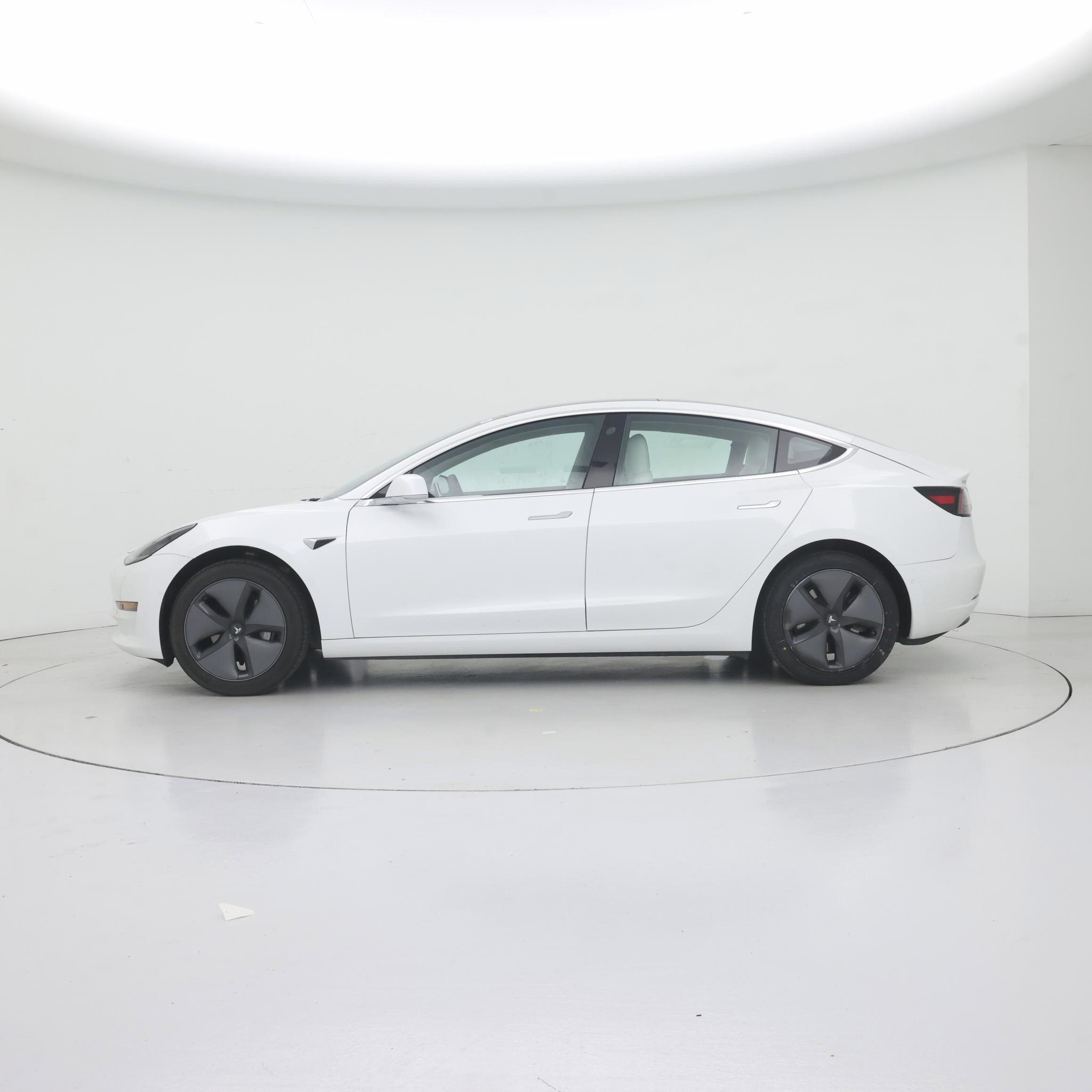 Thumbnail: 2019 Tesla Model 3 - 3
