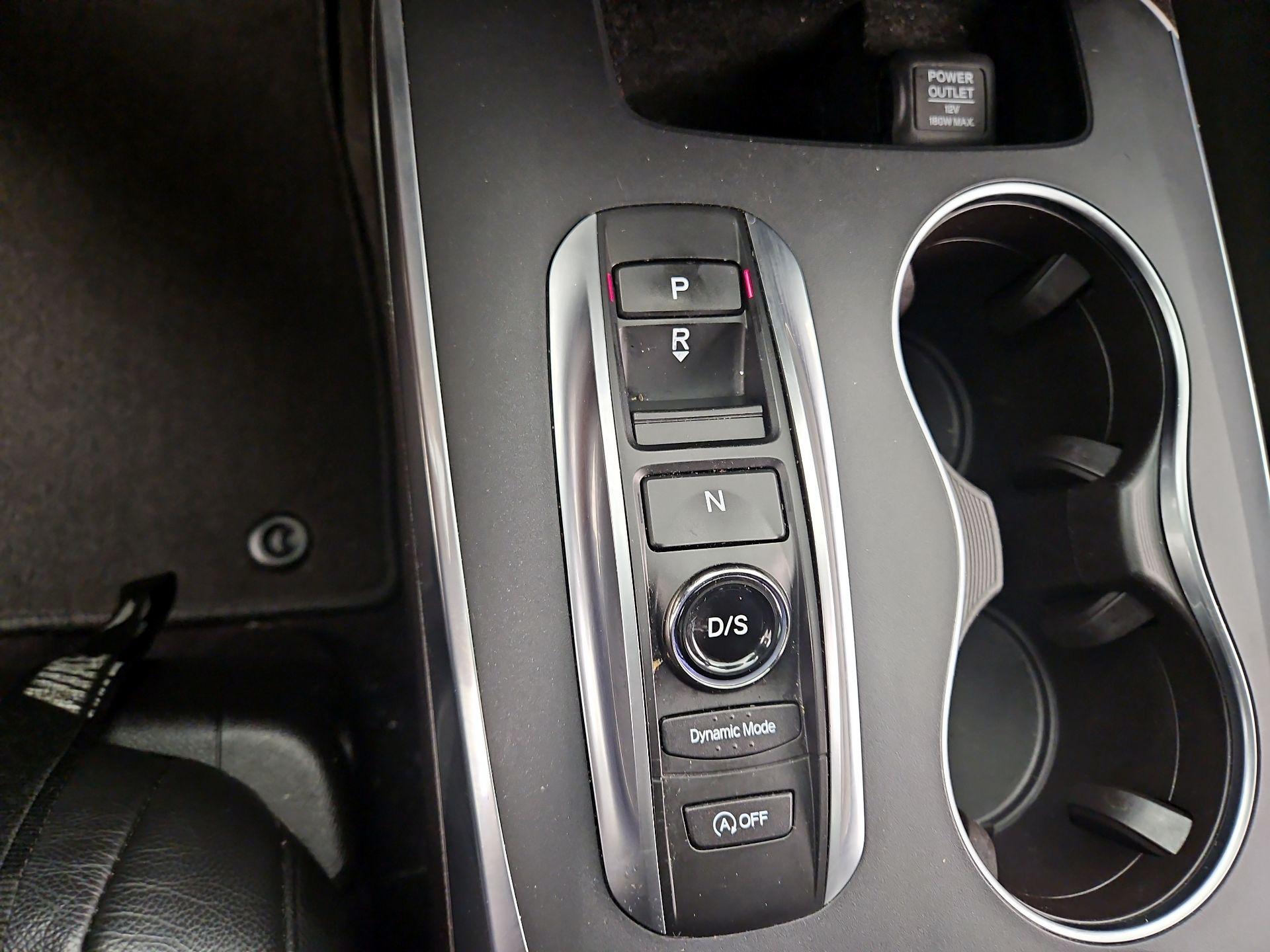 Thumbnail: 2019 Acura MDX - 17