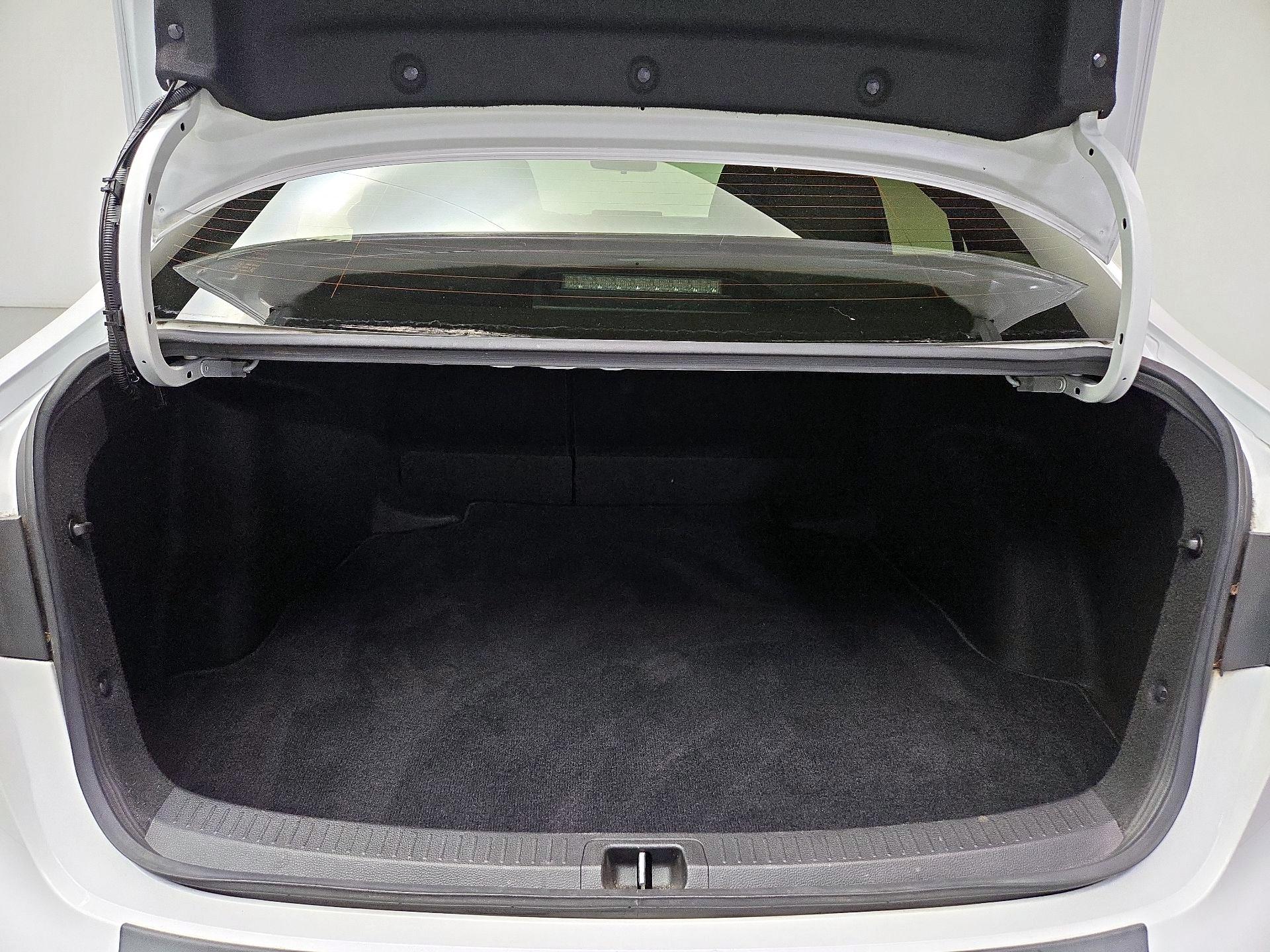 Thumbnail: 2022 Toyota Corolla - 20