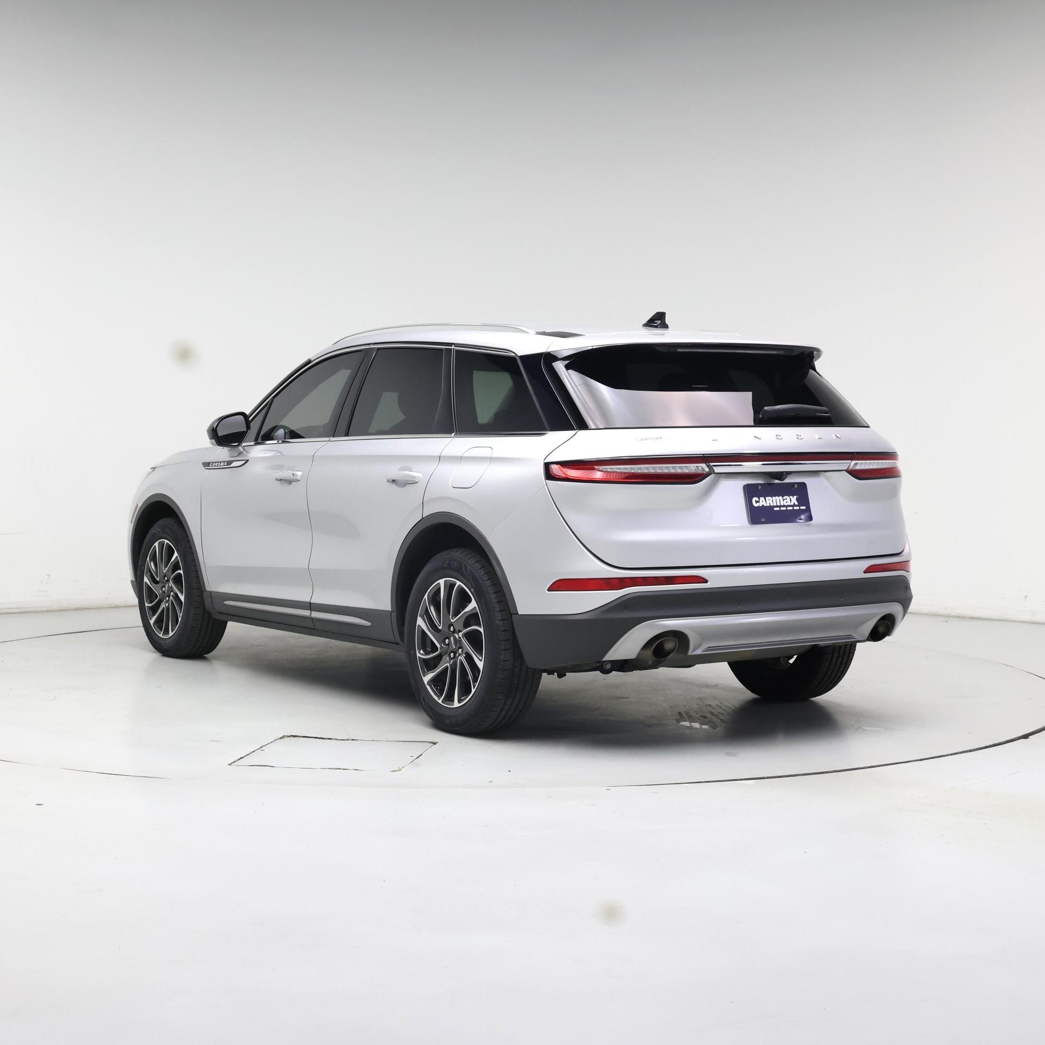 Thumbnail: 2020 Lincoln Corsair - 2