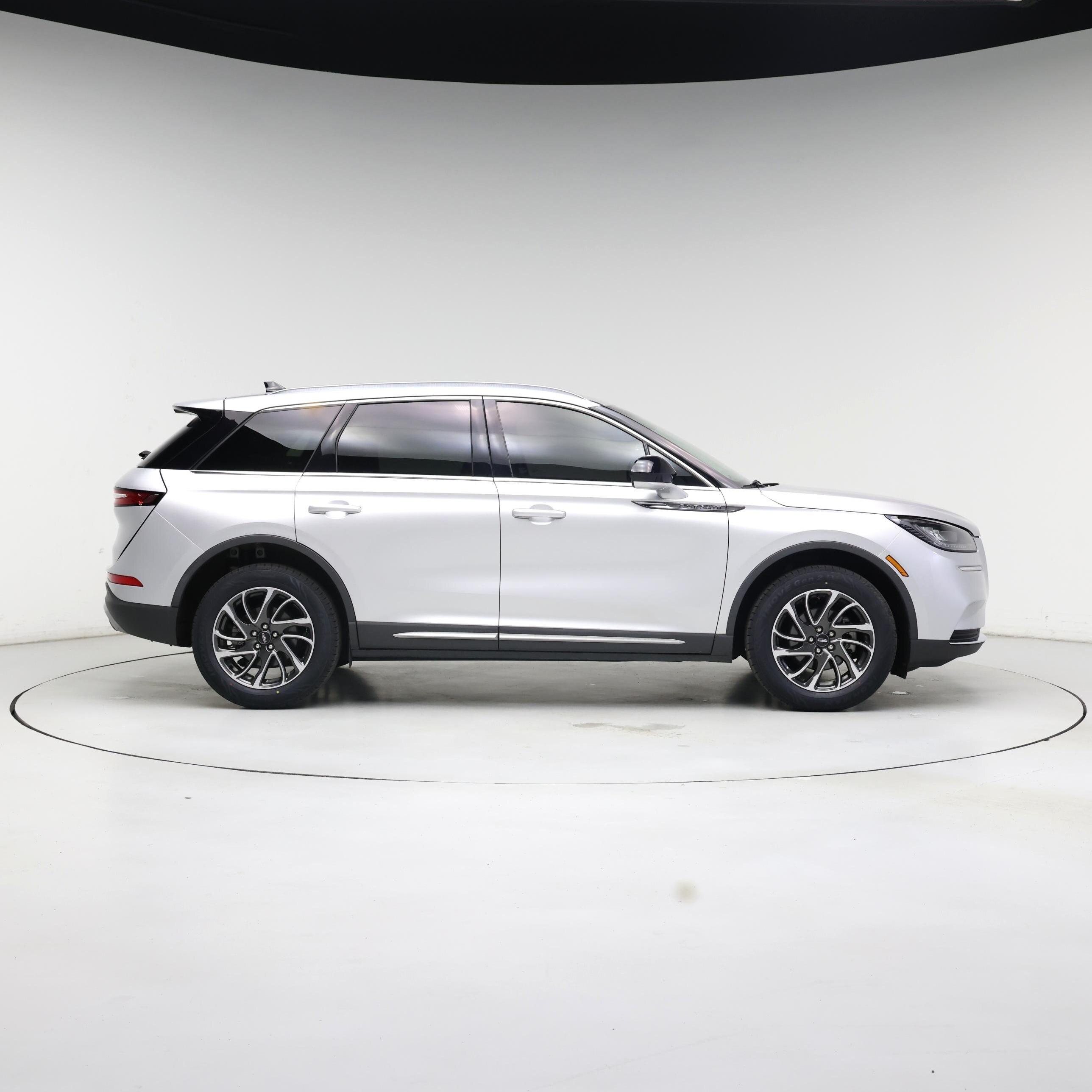 Thumbnail: 2020 Lincoln Corsair - 7