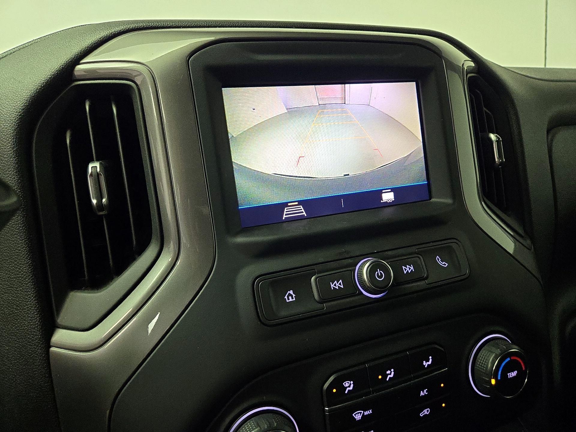 Thumbnail: 2021 Chevrolet Silverado 1500 - 14