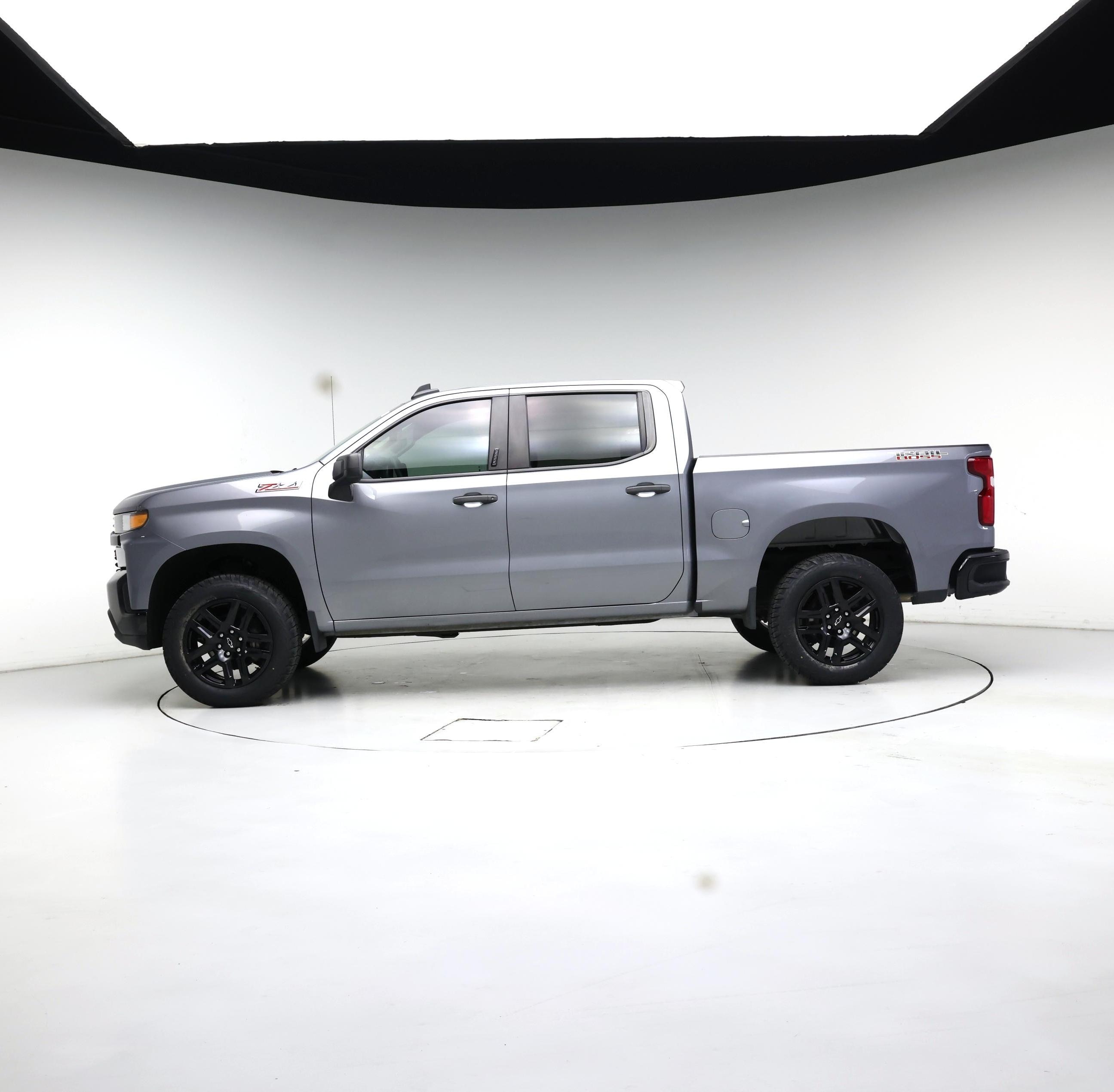 Thumbnail: 2021 Chevrolet Silverado 1500 - 3
