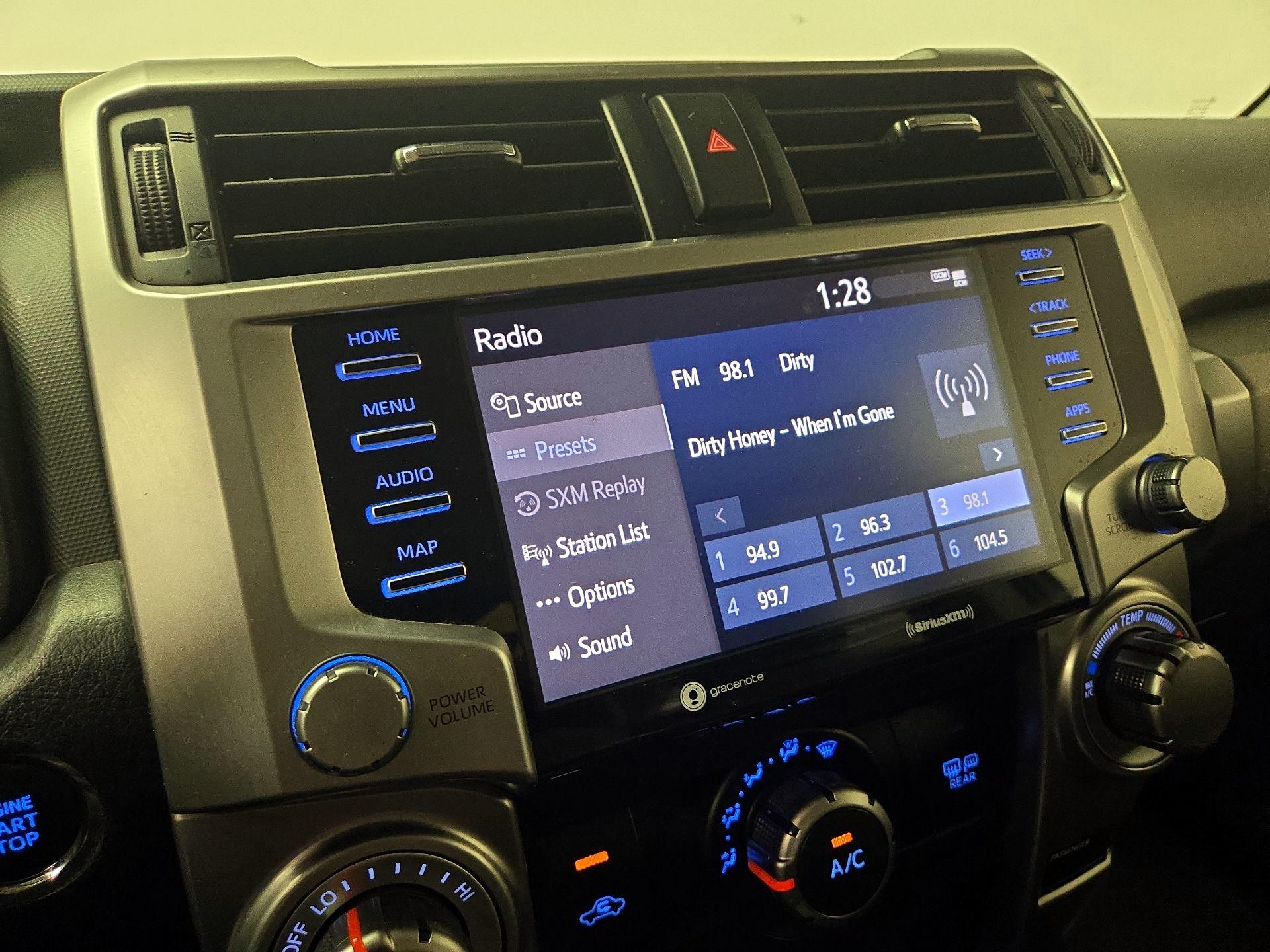 Thumbnail: 2021 Toyota 4Runner - 15