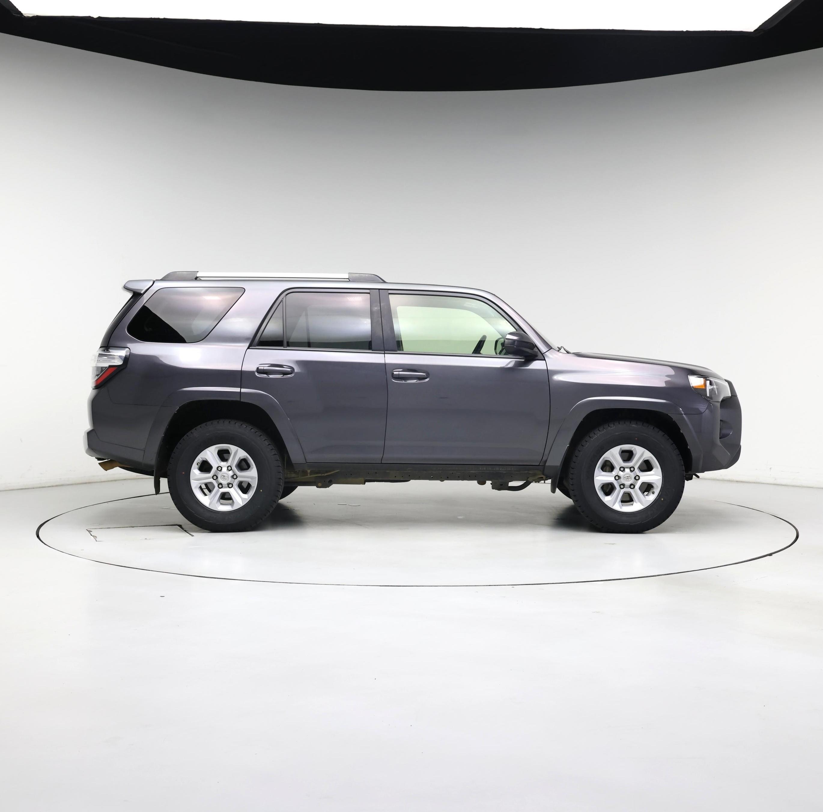 Thumbnail: 2021 Toyota 4Runner - 7