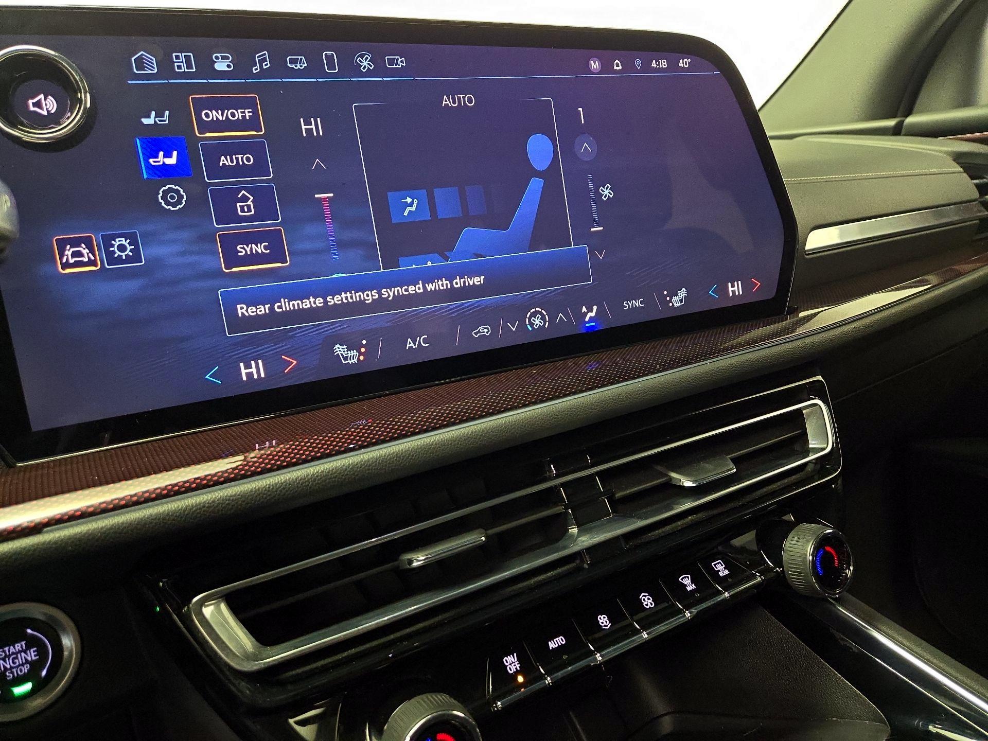 Thumbnail: 2025 Chevrolet Traverse - 17