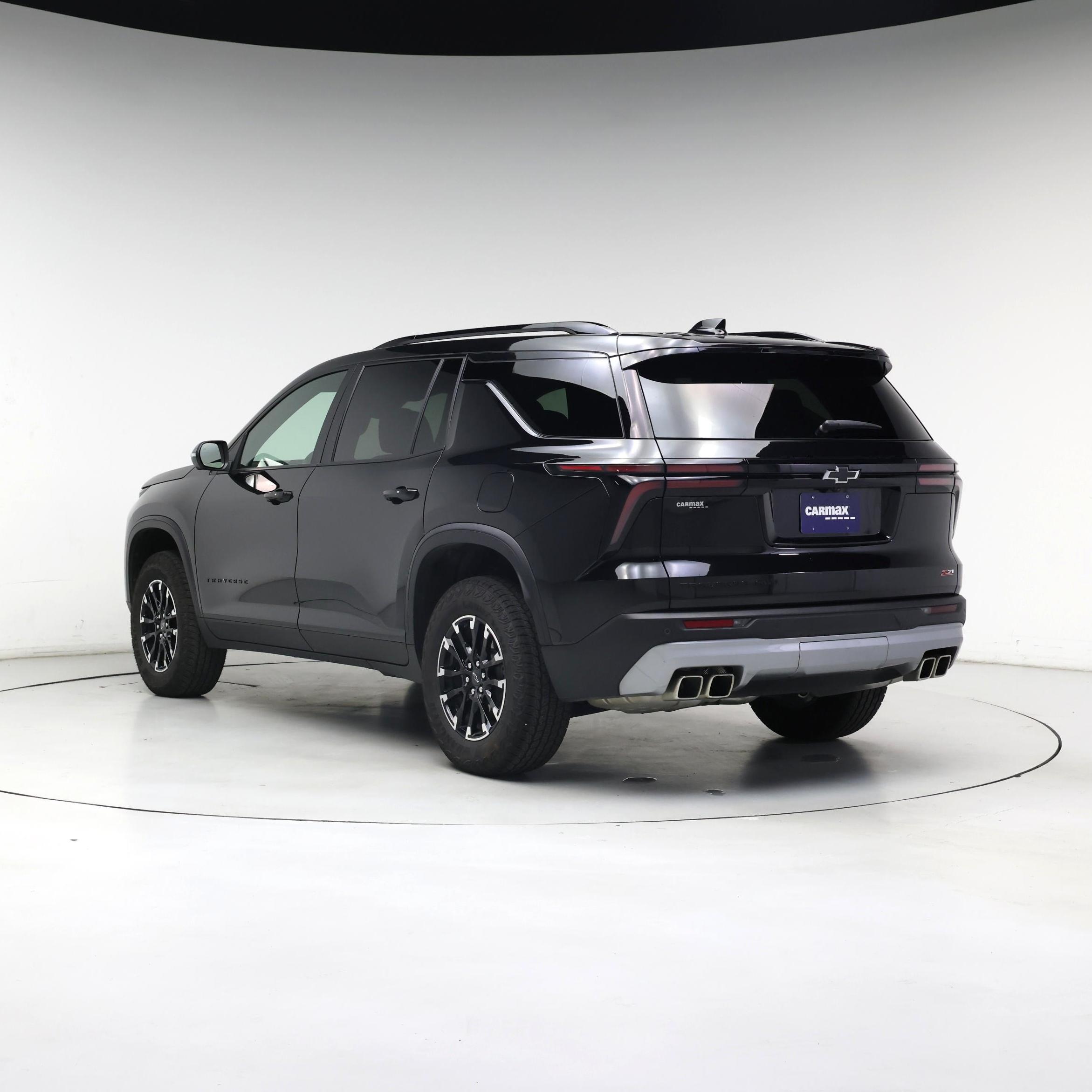 Thumbnail: 2025 Chevrolet Traverse - 2