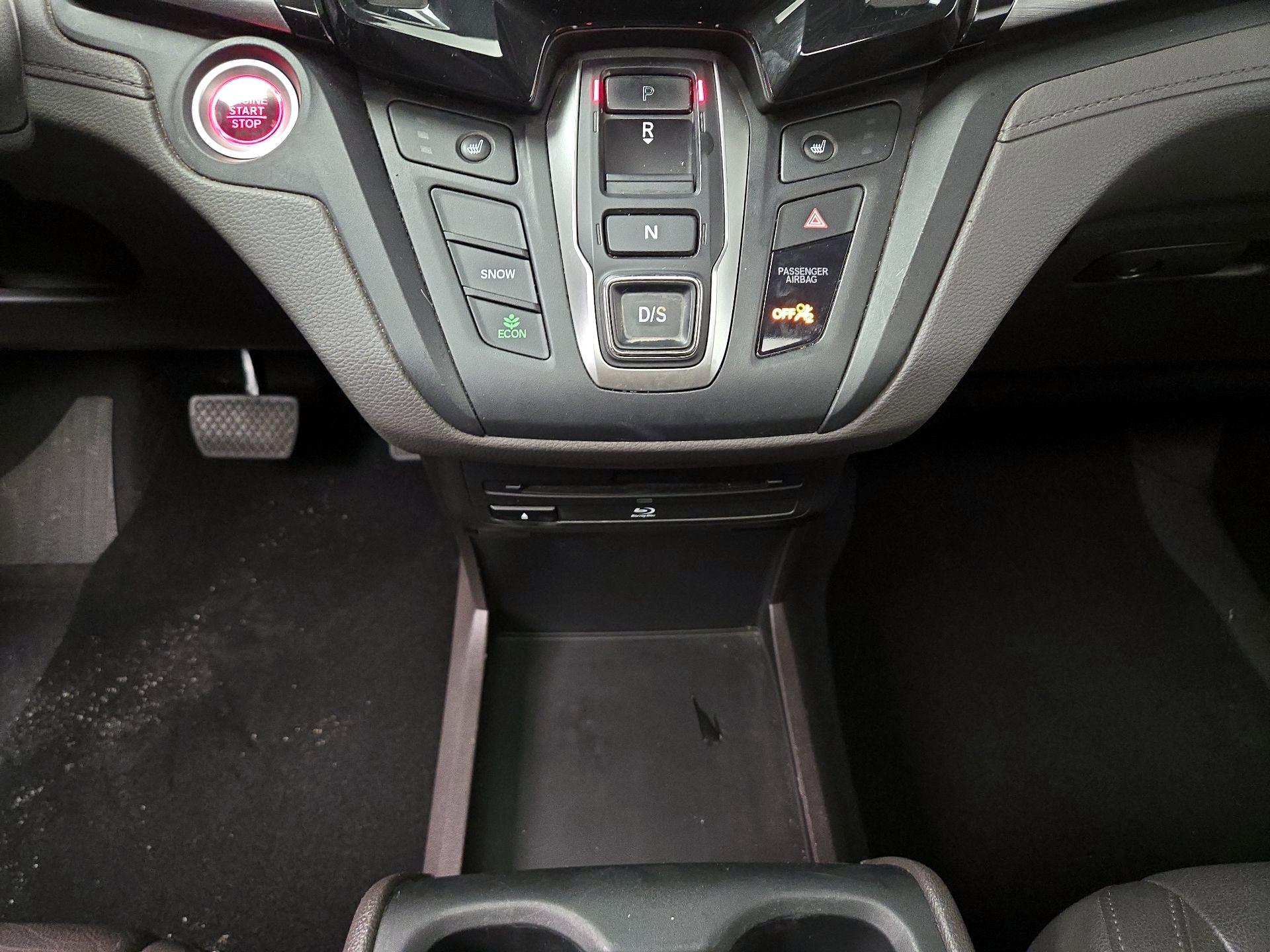 Thumbnail: 2018 Honda Odyssey - 18