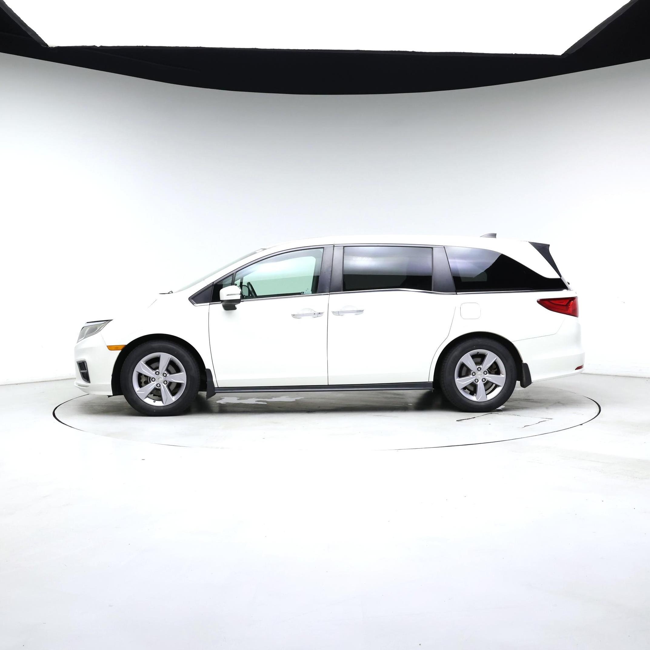 Thumbnail: 2018 Honda Odyssey - 3