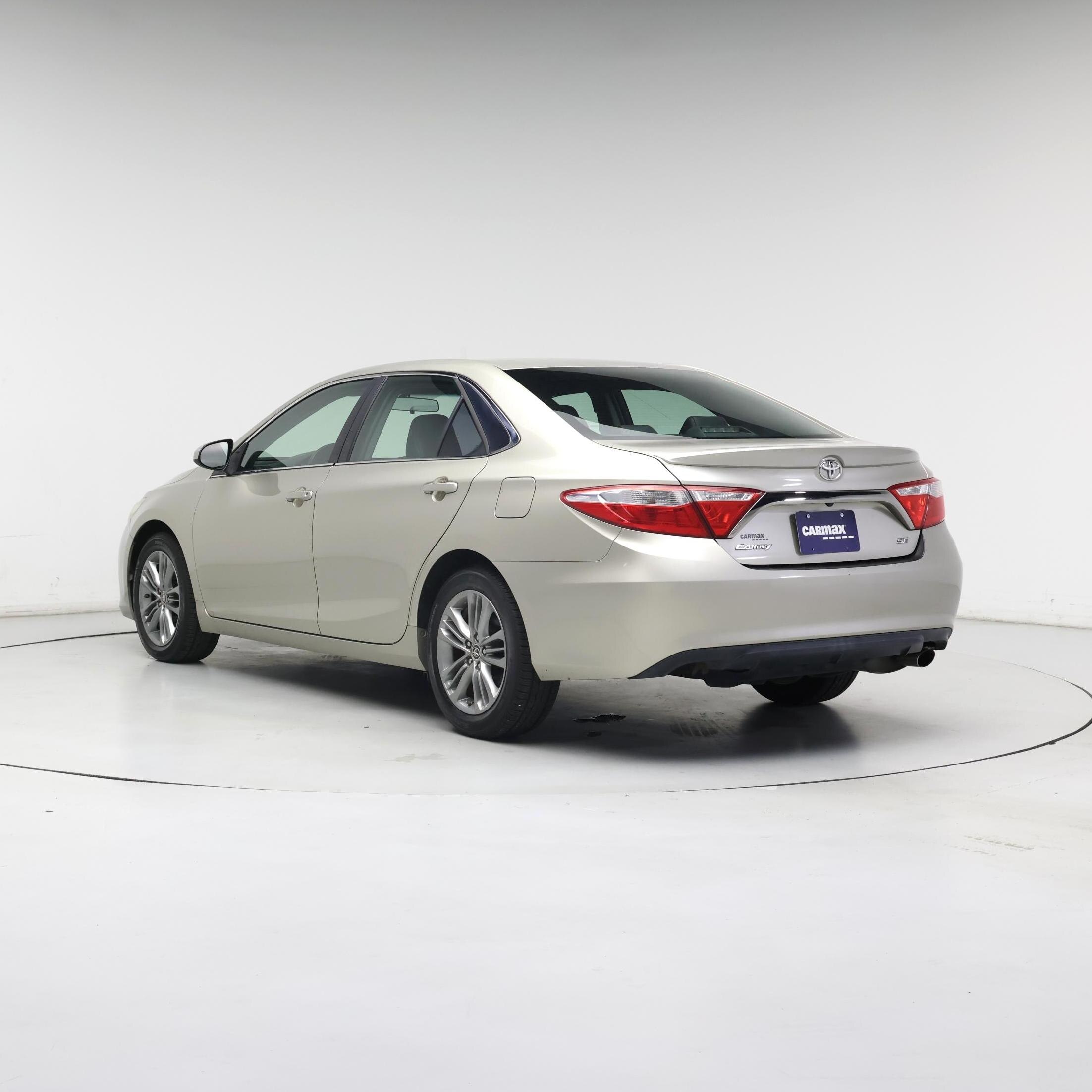Thumbnail: 2015 Toyota Camry - 2