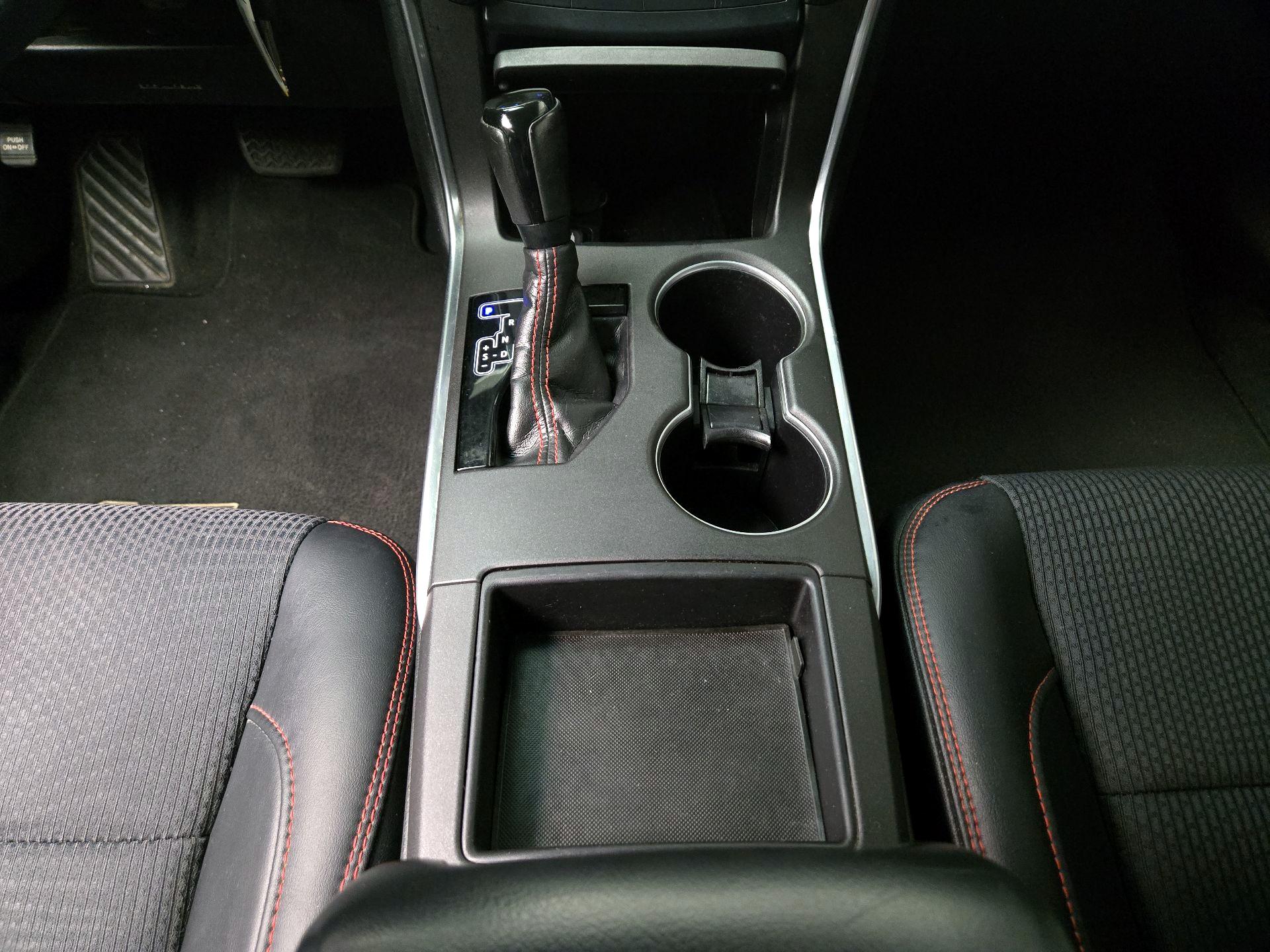 Thumbnail: 2017 Toyota Camry - 17