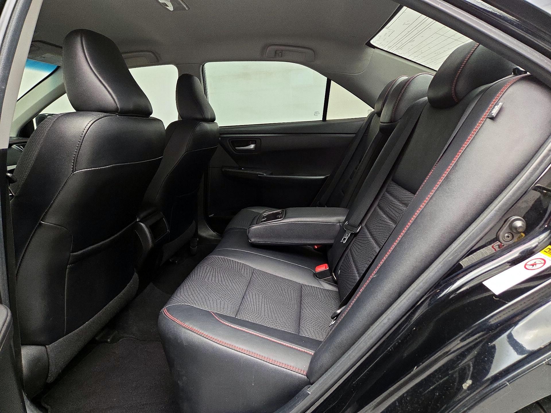 Thumbnail: 2017 Toyota Camry - 19