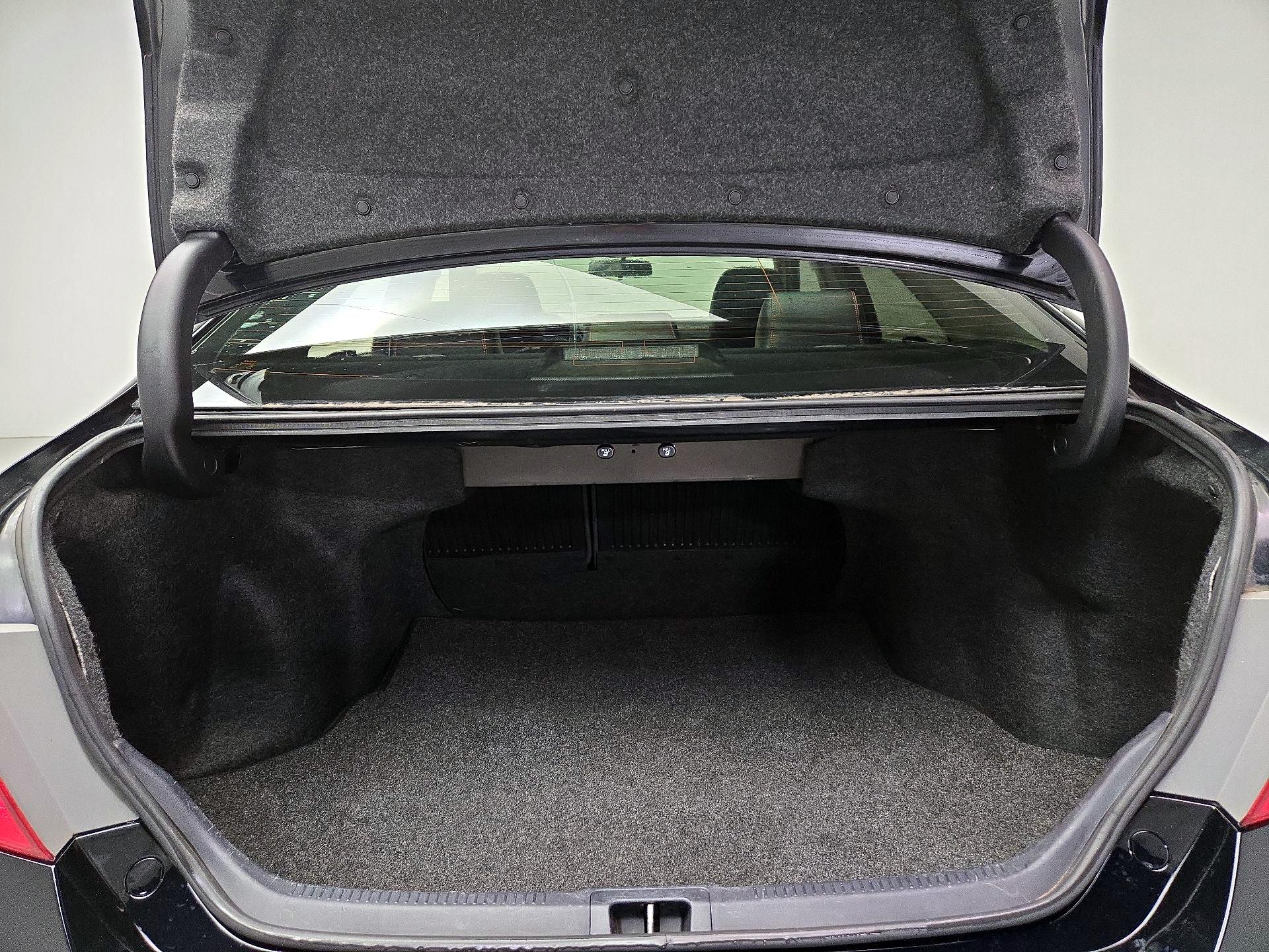 Thumbnail: 2017 Toyota Camry - 20