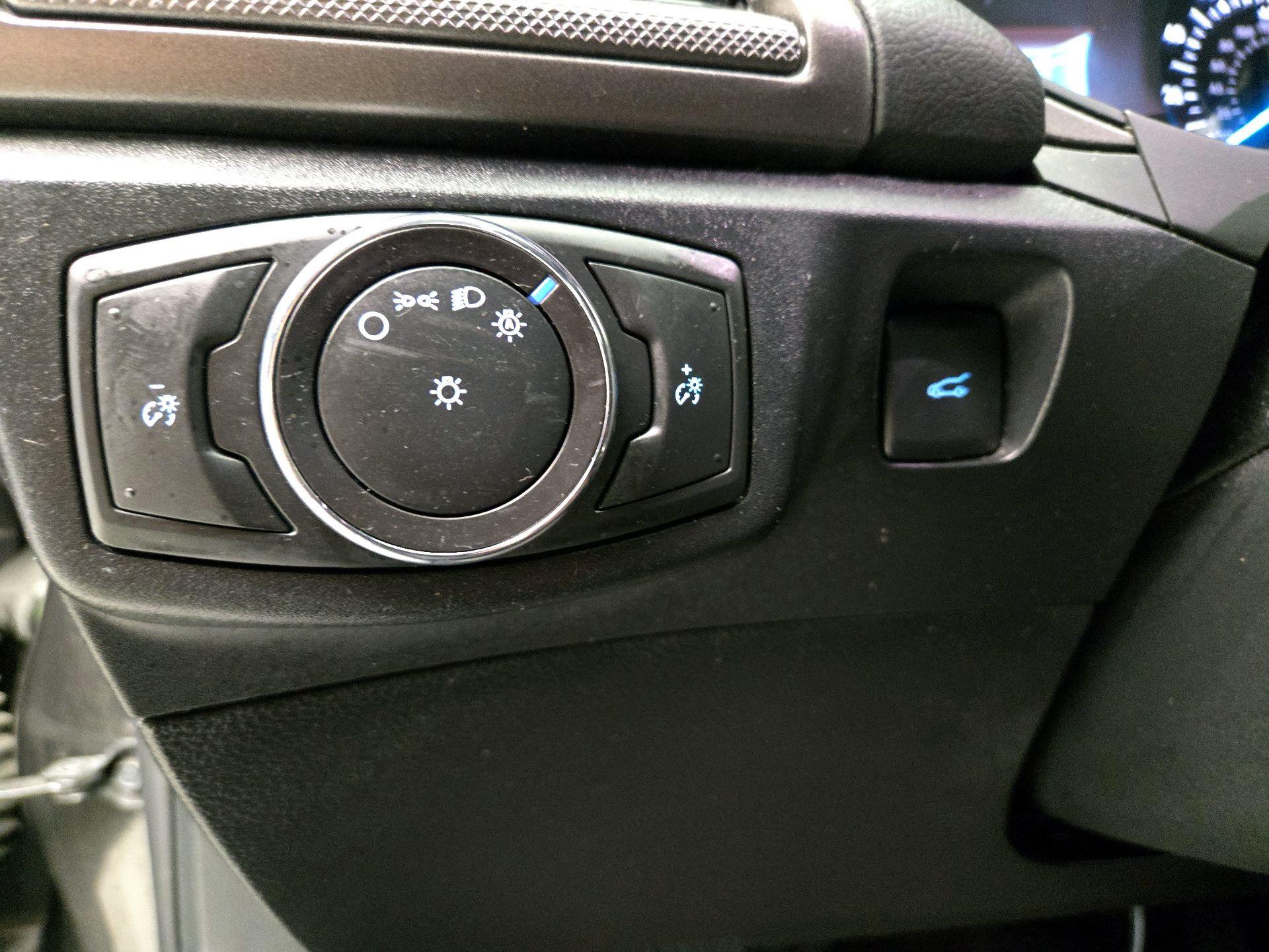 Thumbnail: 2018 Ford Fusion - 13