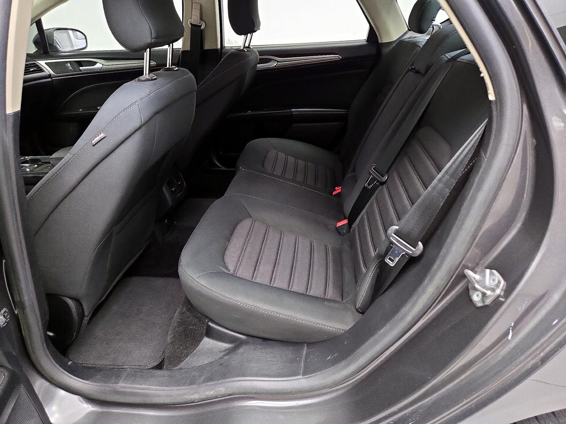 Thumbnail: 2018 Ford Fusion - 20