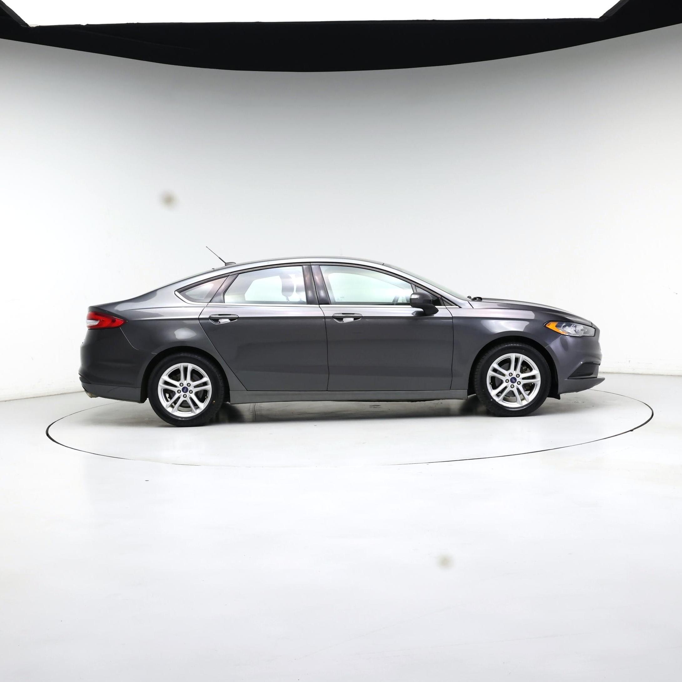 Thumbnail: 2018 Ford Fusion - 7