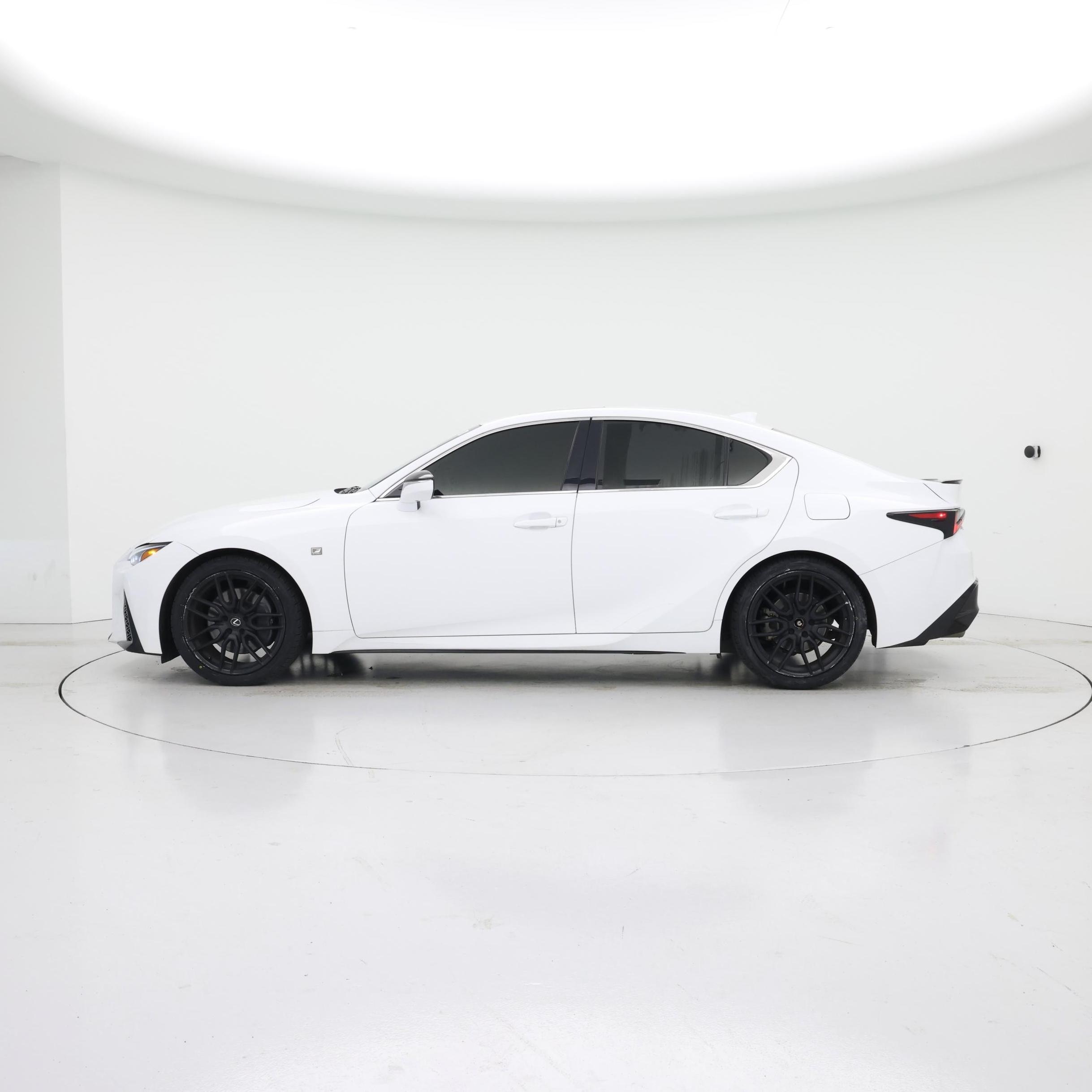 Thumbnail: 2023 Lexus IS - 3