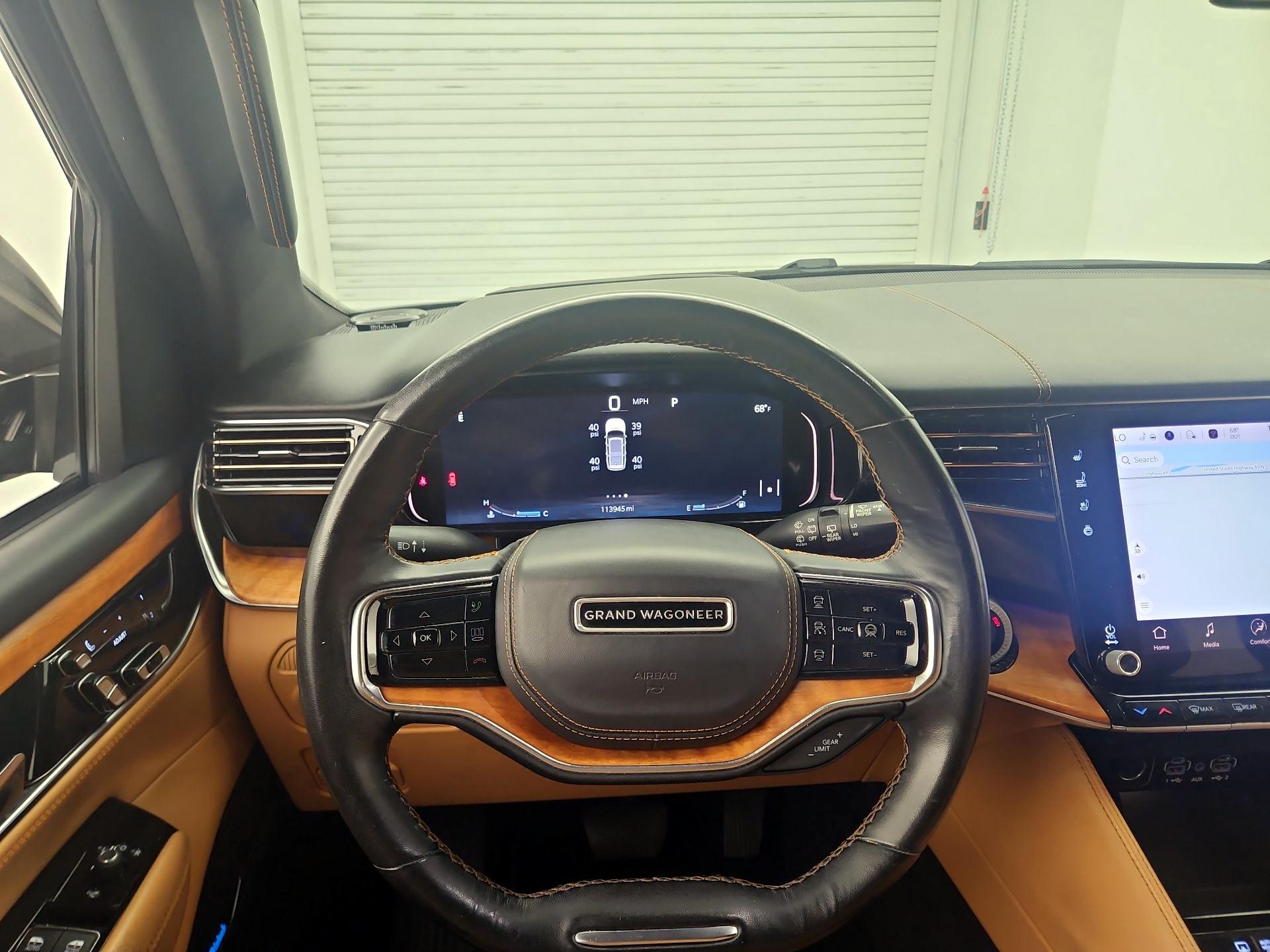 Thumbnail: 2022 Jeep Grand Wagoneer - 10