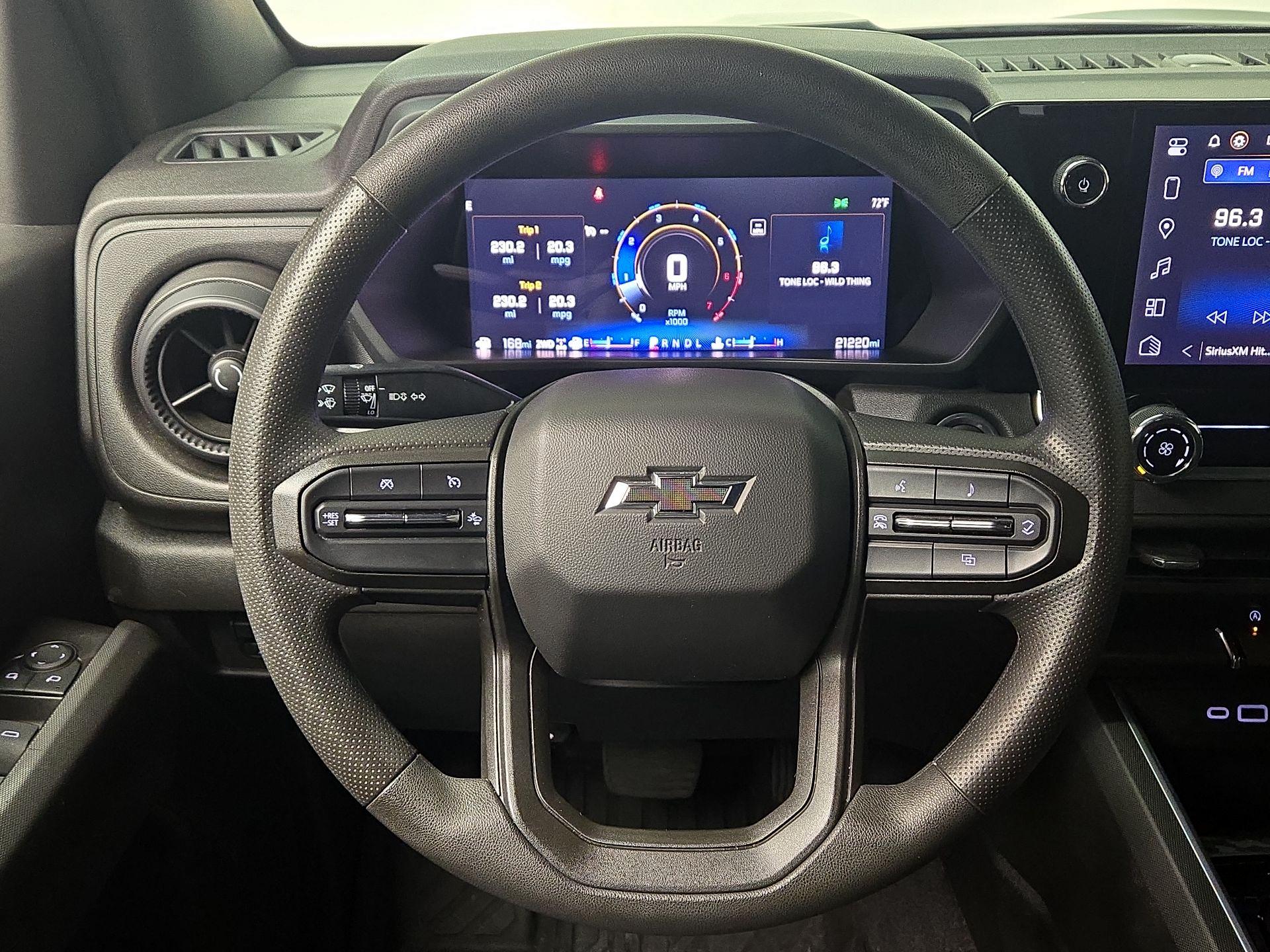 Thumbnail: 2024 Chevrolet Colorado - 10