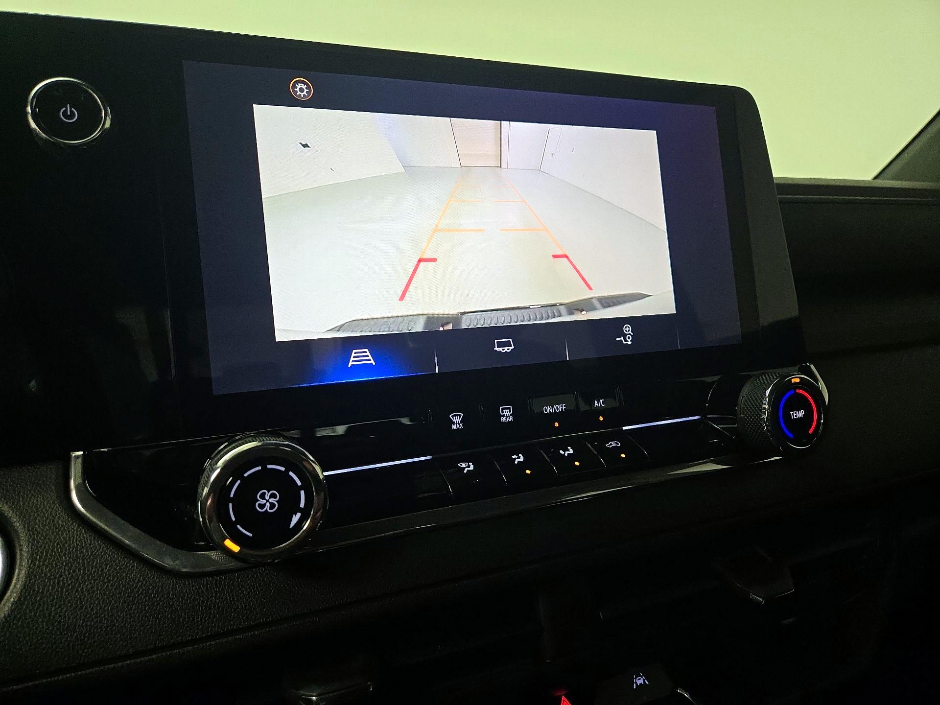 Thumbnail: 2024 Chevrolet Colorado - 15