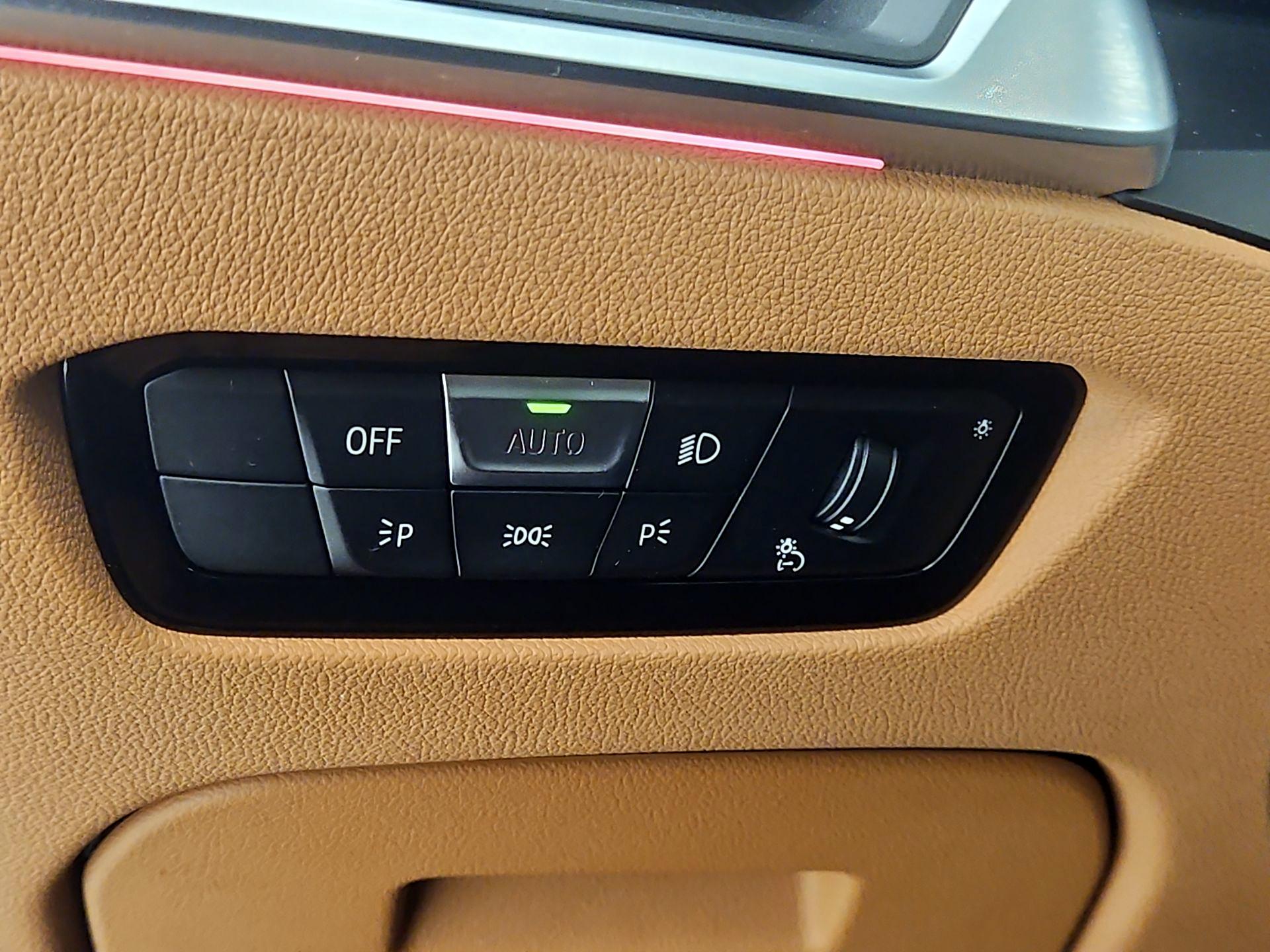 Thumbnail: 2021 BMW 3 Series - 13