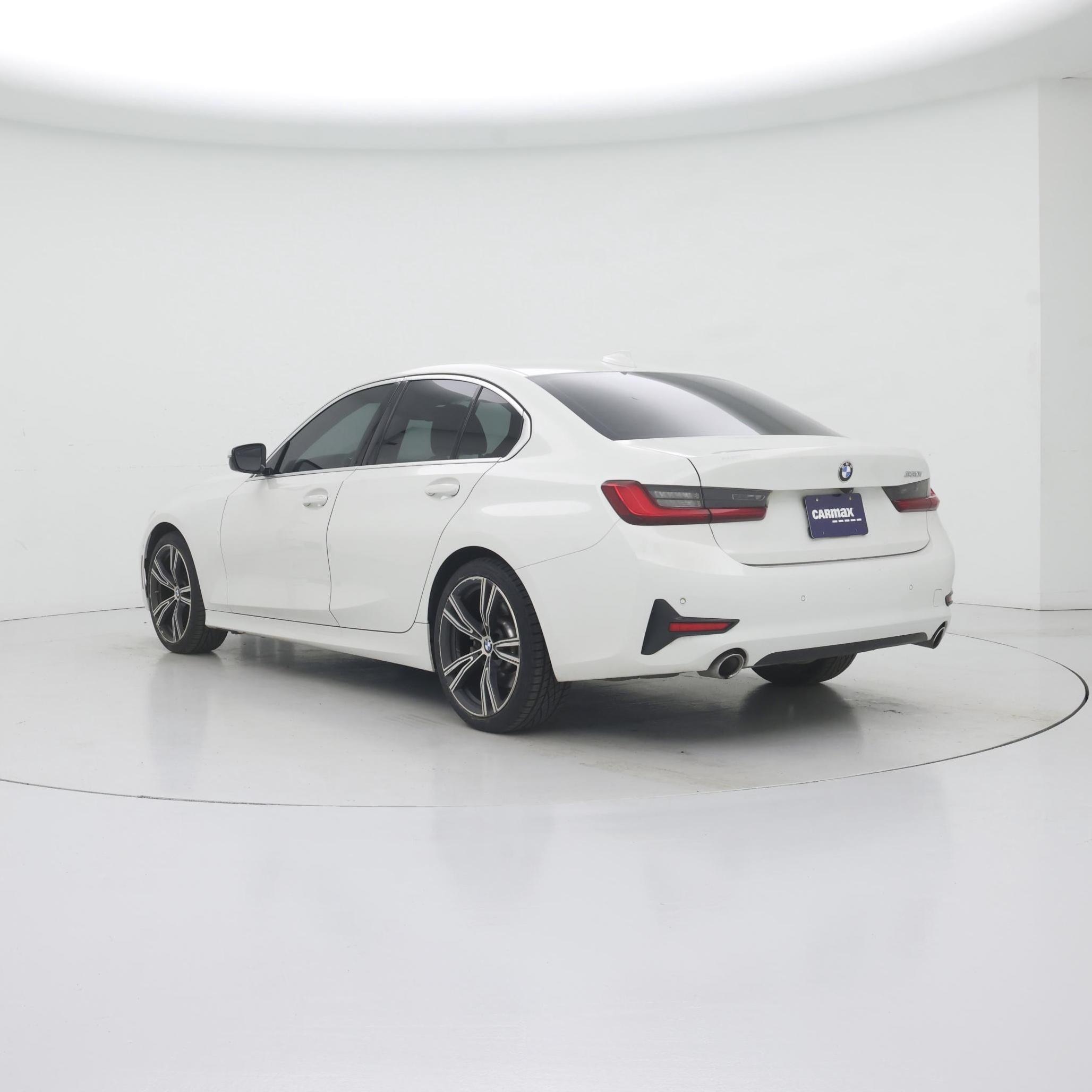 Thumbnail: 2021 BMW 3 Series - 2