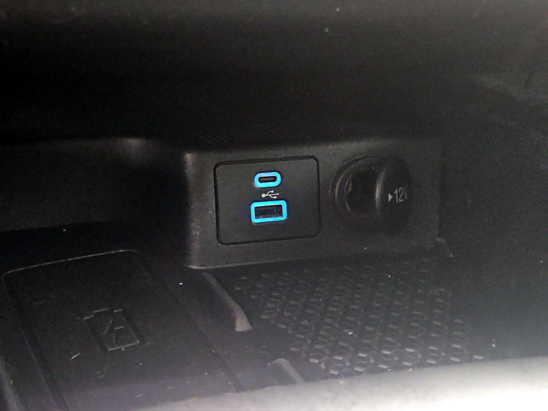 Thumbnail: 2021 Ford Bronco Sport - 18