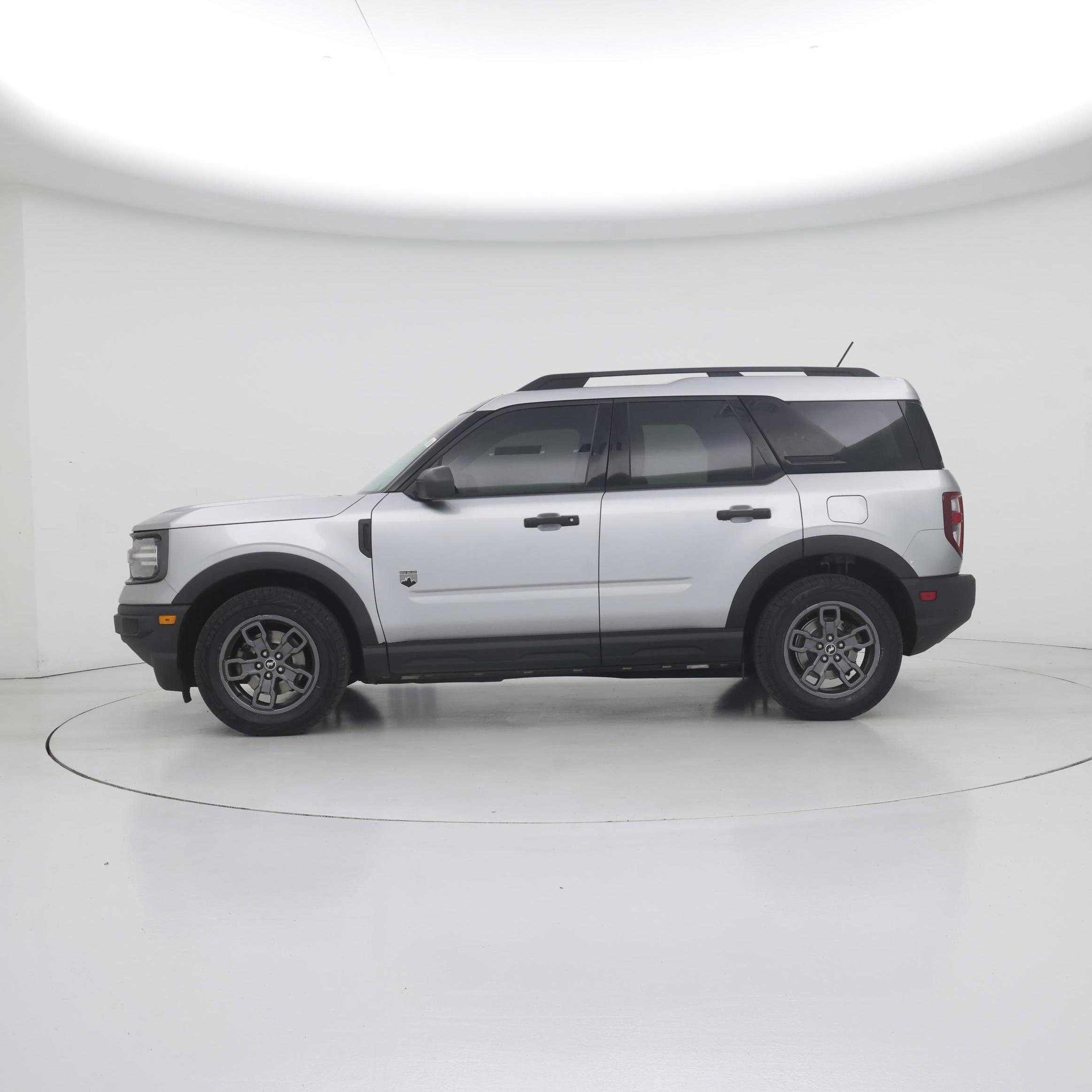 Thumbnail: 2021 Ford Bronco Sport - 3