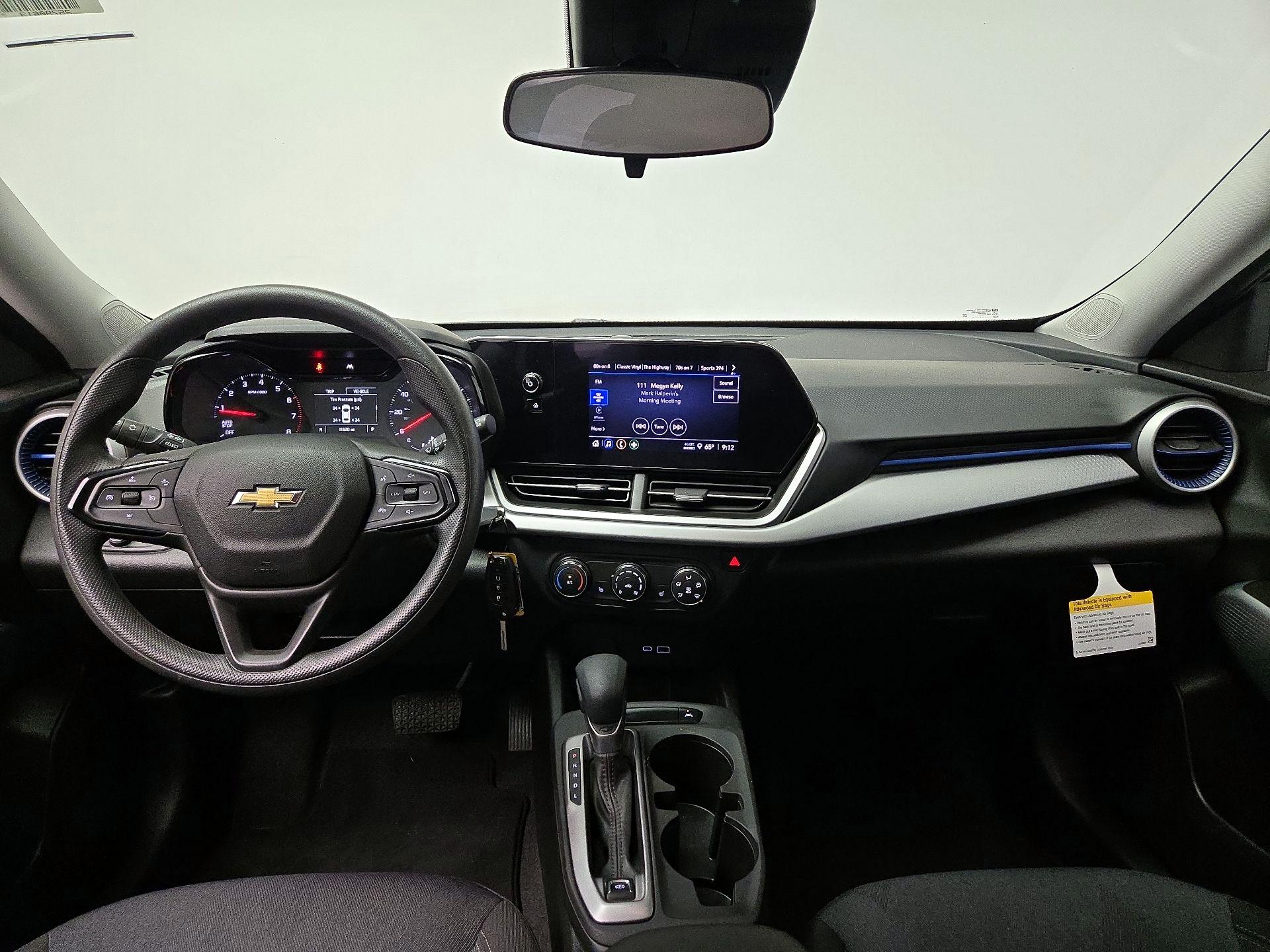 Thumbnail: 2025 Chevrolet Trax - 9