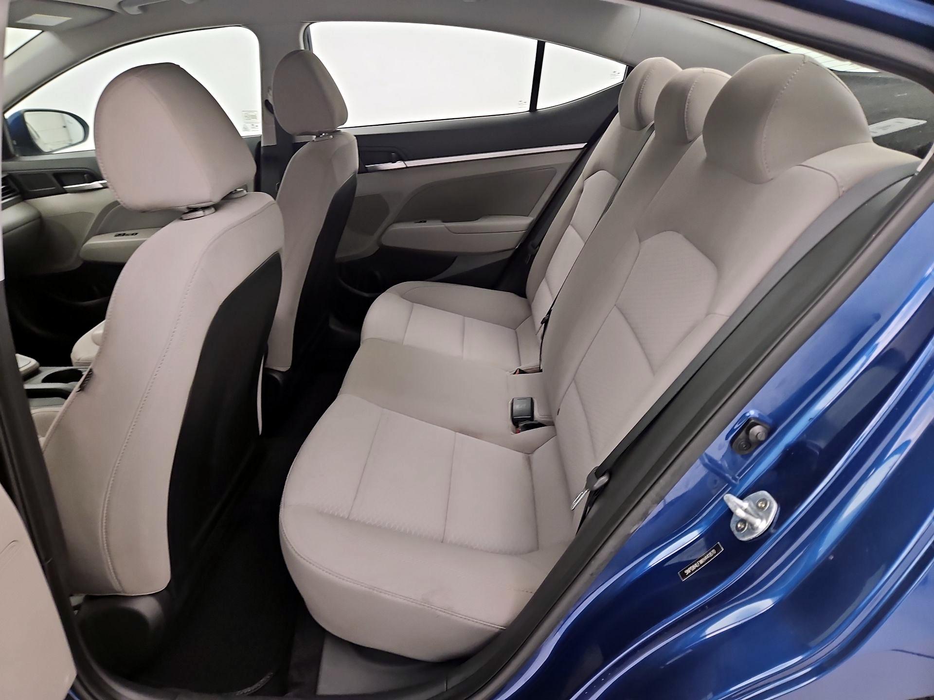 Thumbnail: 2019 Hyundai Elantra - 19