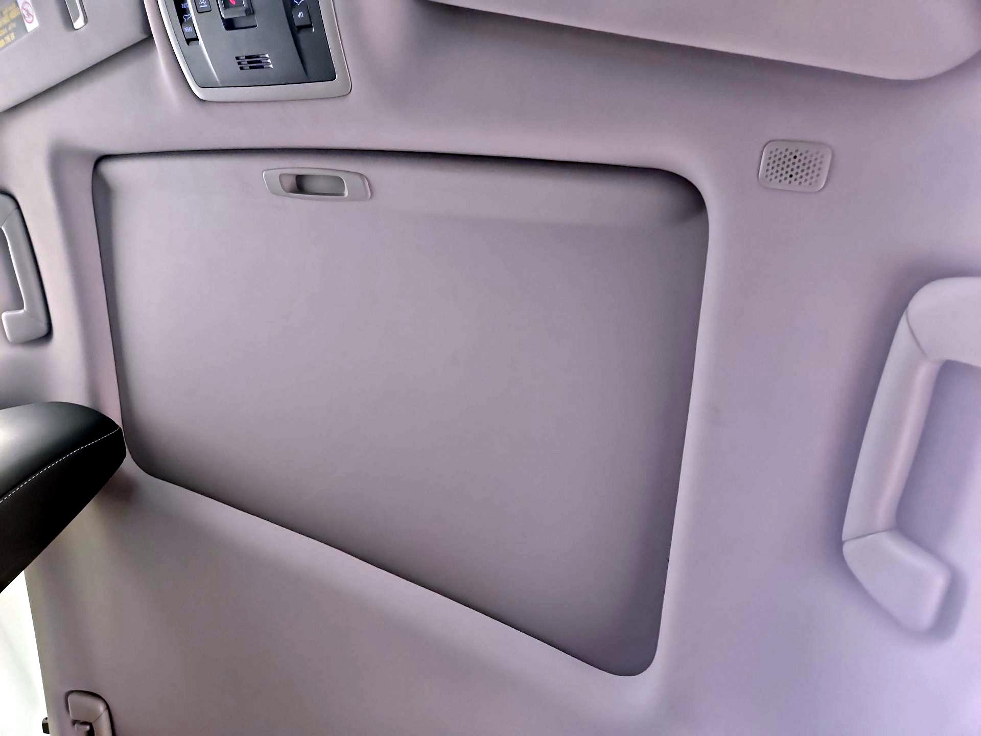 Thumbnail: 2021 Lexus RX - 20