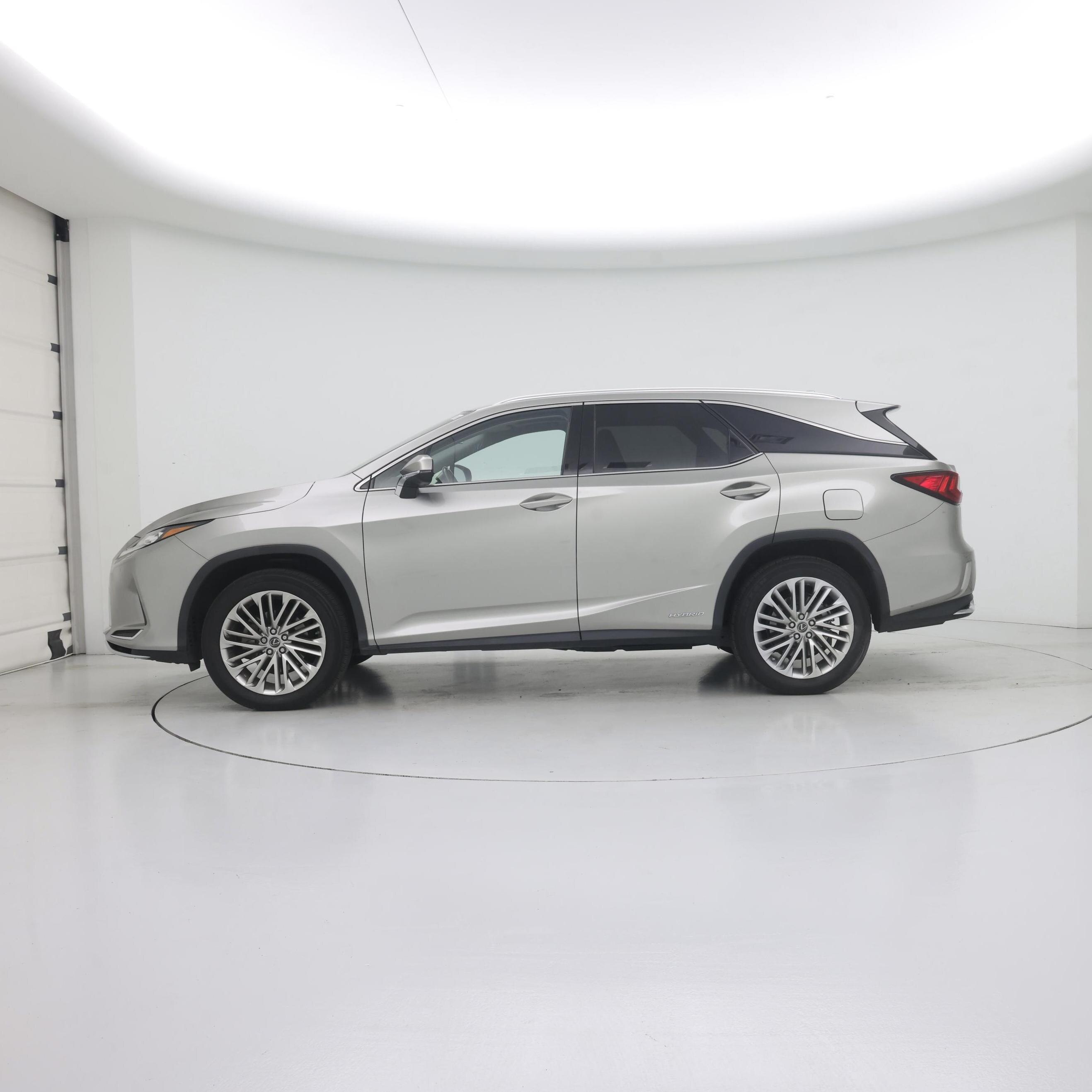 Thumbnail: 2021 Lexus RX - 3