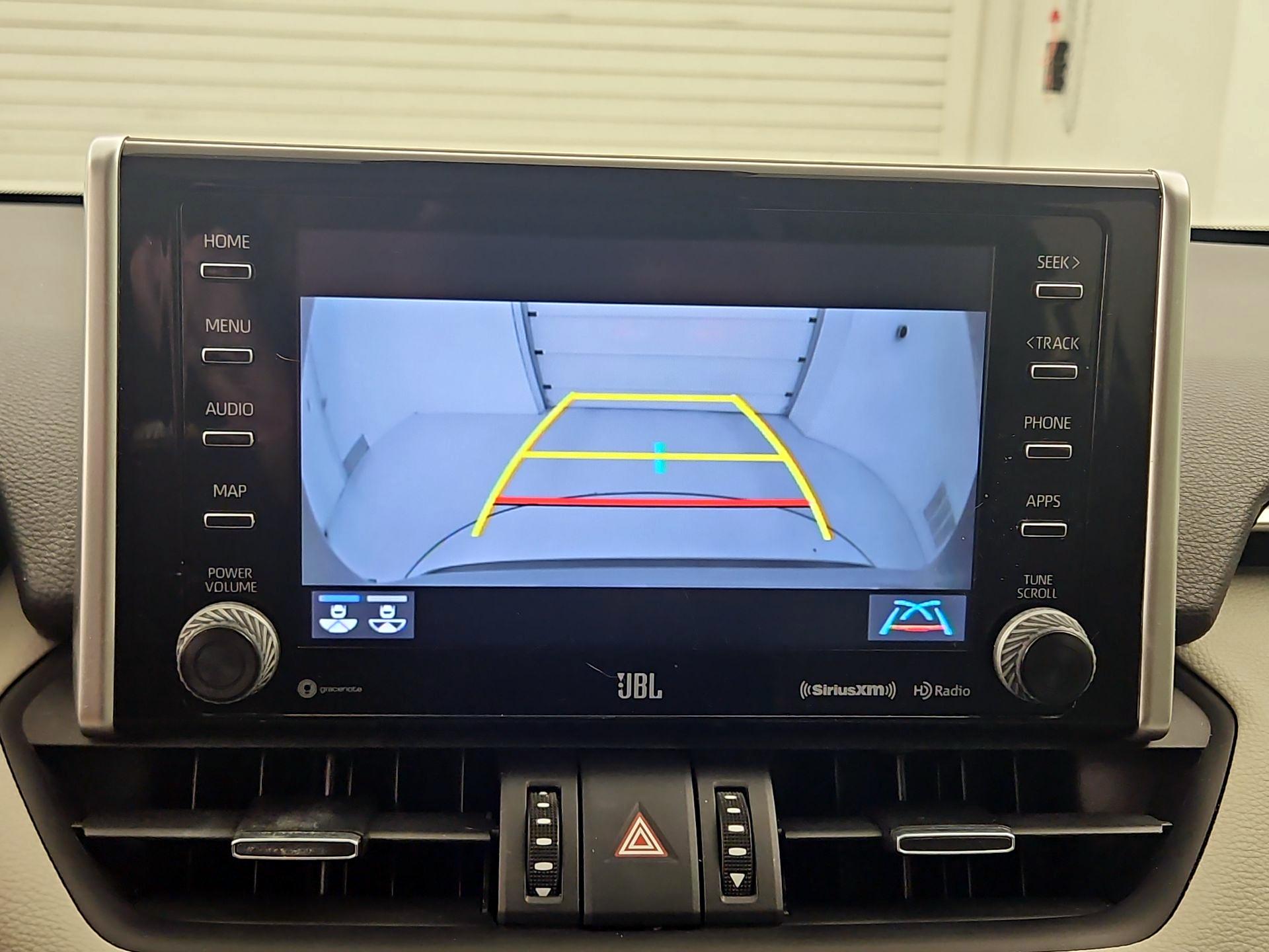 Thumbnail: 2019 Toyota RAV4 - 15