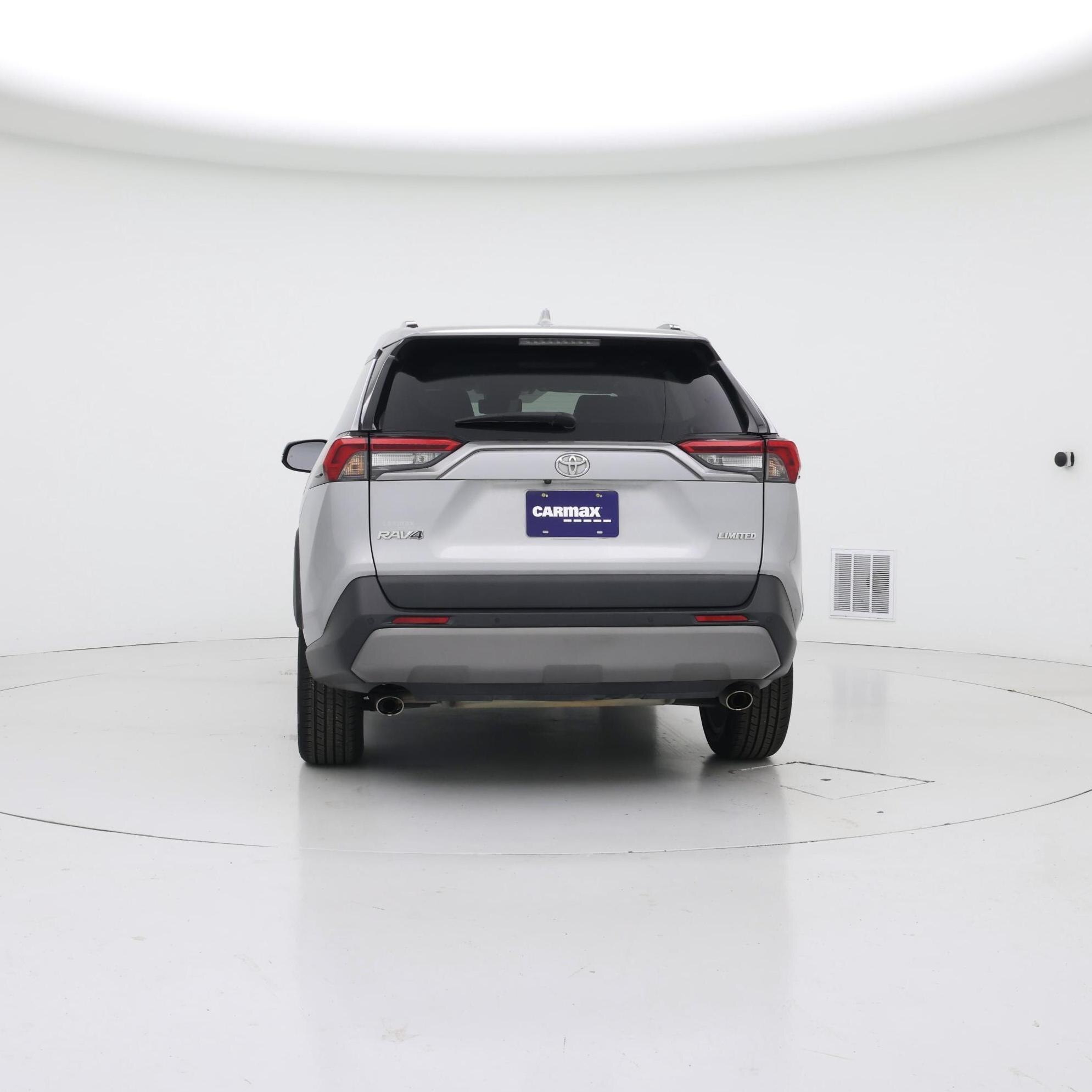 Thumbnail: 2019 Toyota RAV4 - 6