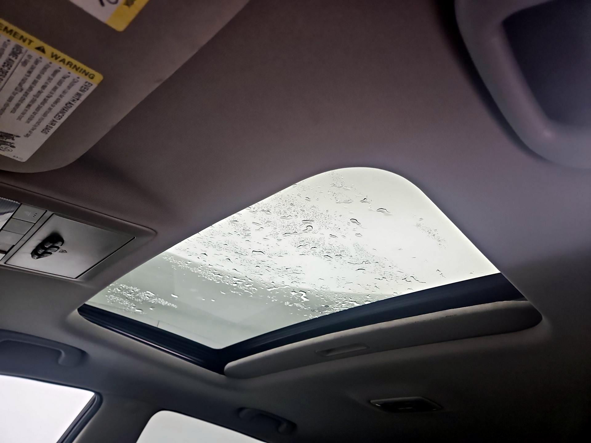 Thumbnail: 2014 Chevrolet Captiva Sport - 18