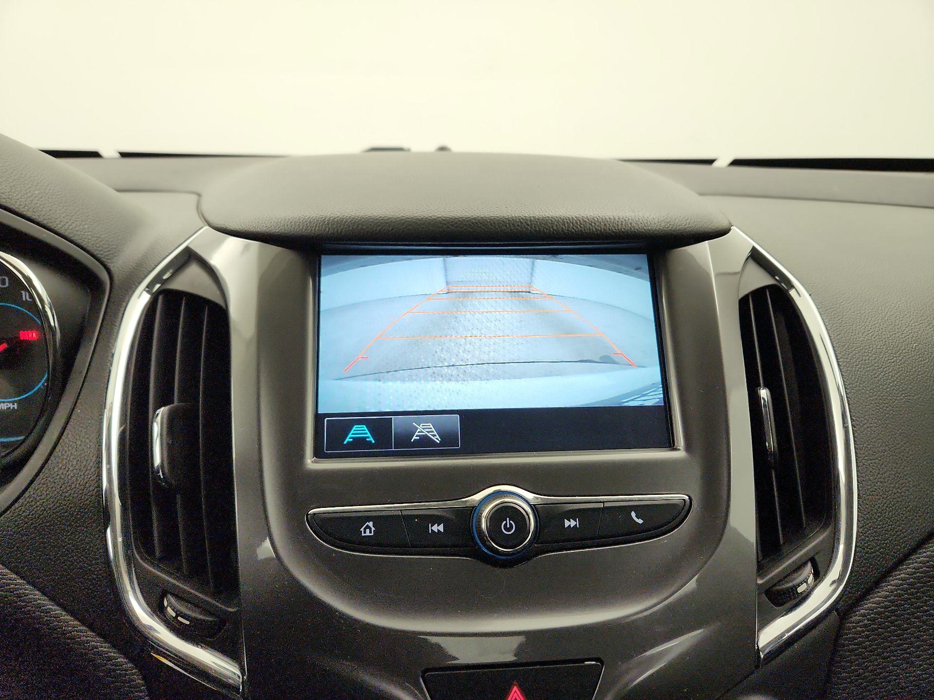 Thumbnail: 2017 Chevrolet Cruze - 14