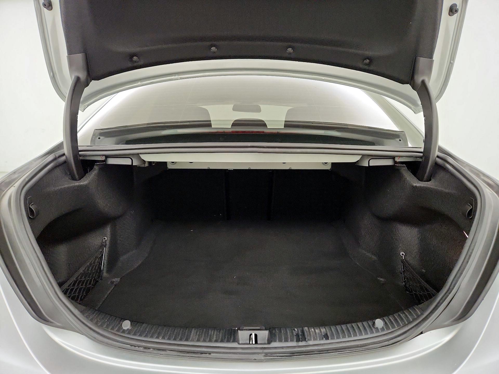 Thumbnail: 2018 Mercedes-Benz C-Class - 20