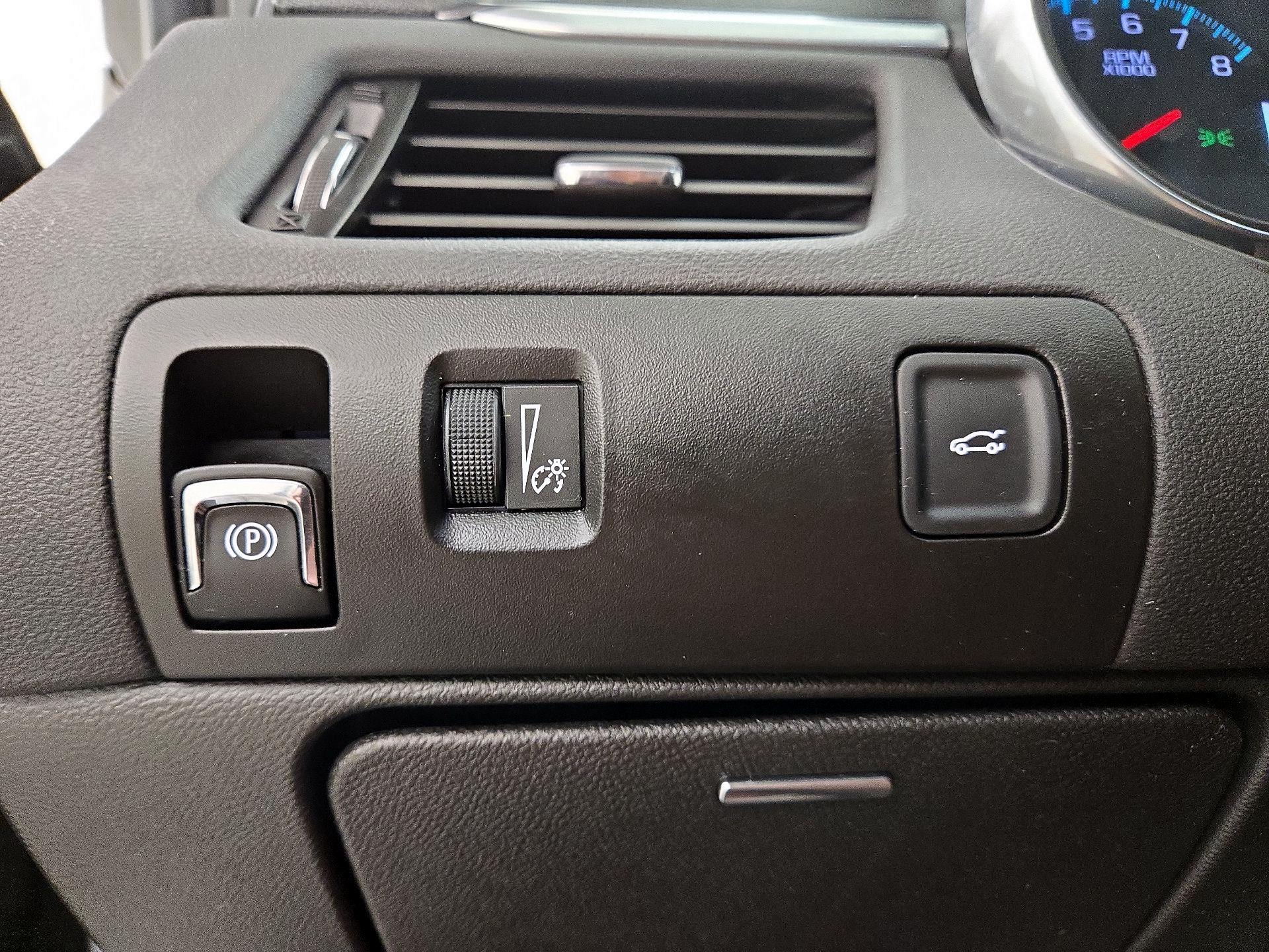 Thumbnail: 2017 Chevrolet Impala - 13