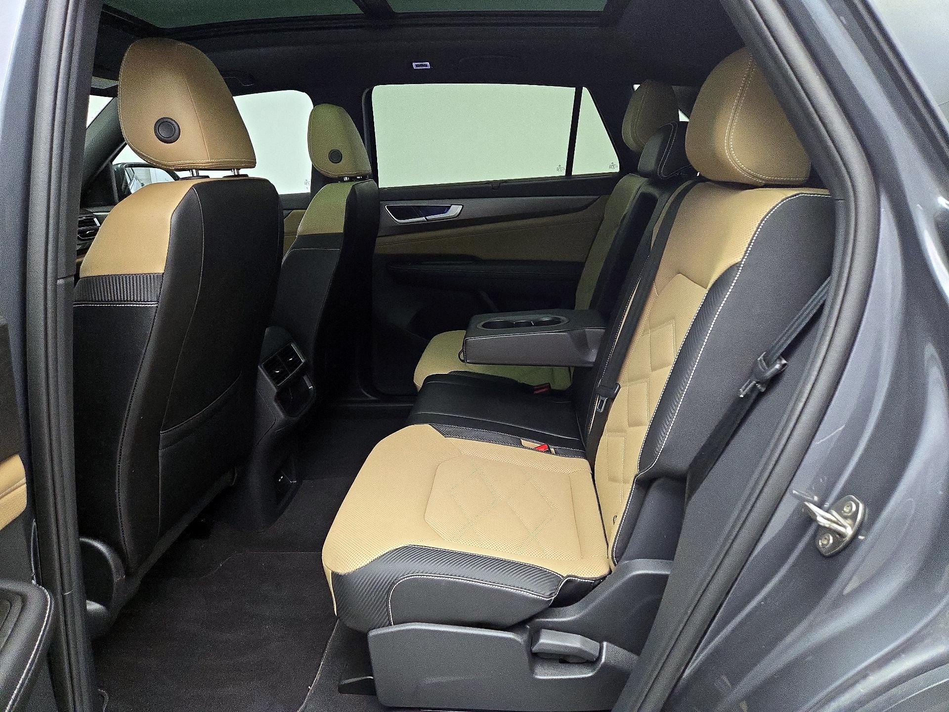 Thumbnail: 2024 Volkswagen Atlas - 20