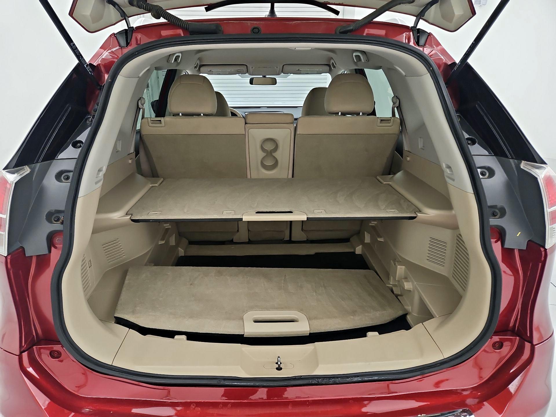 Thumbnail: 2015 Nissan Rogue - 20